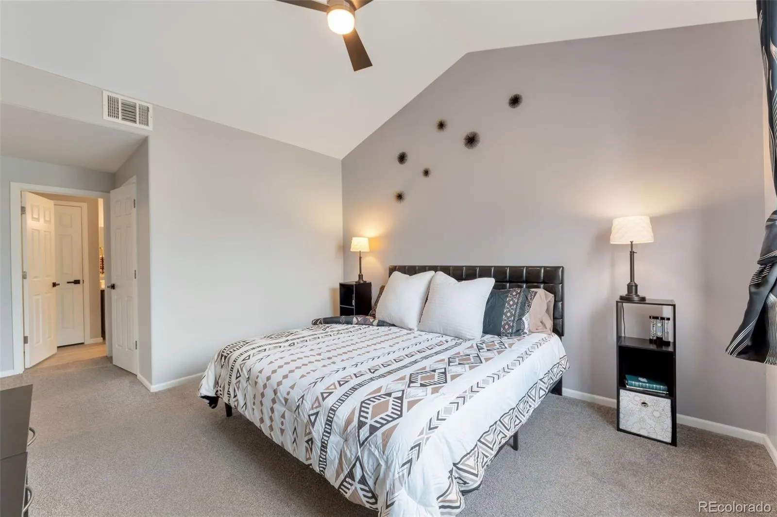 04012026160840 1600 14