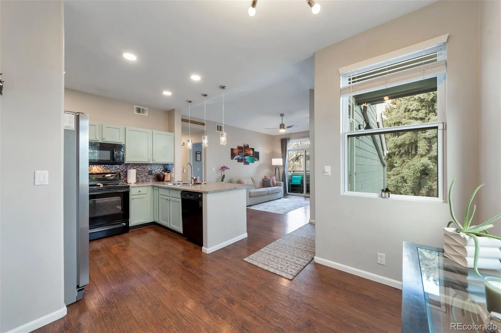 04012026160840 1600 5