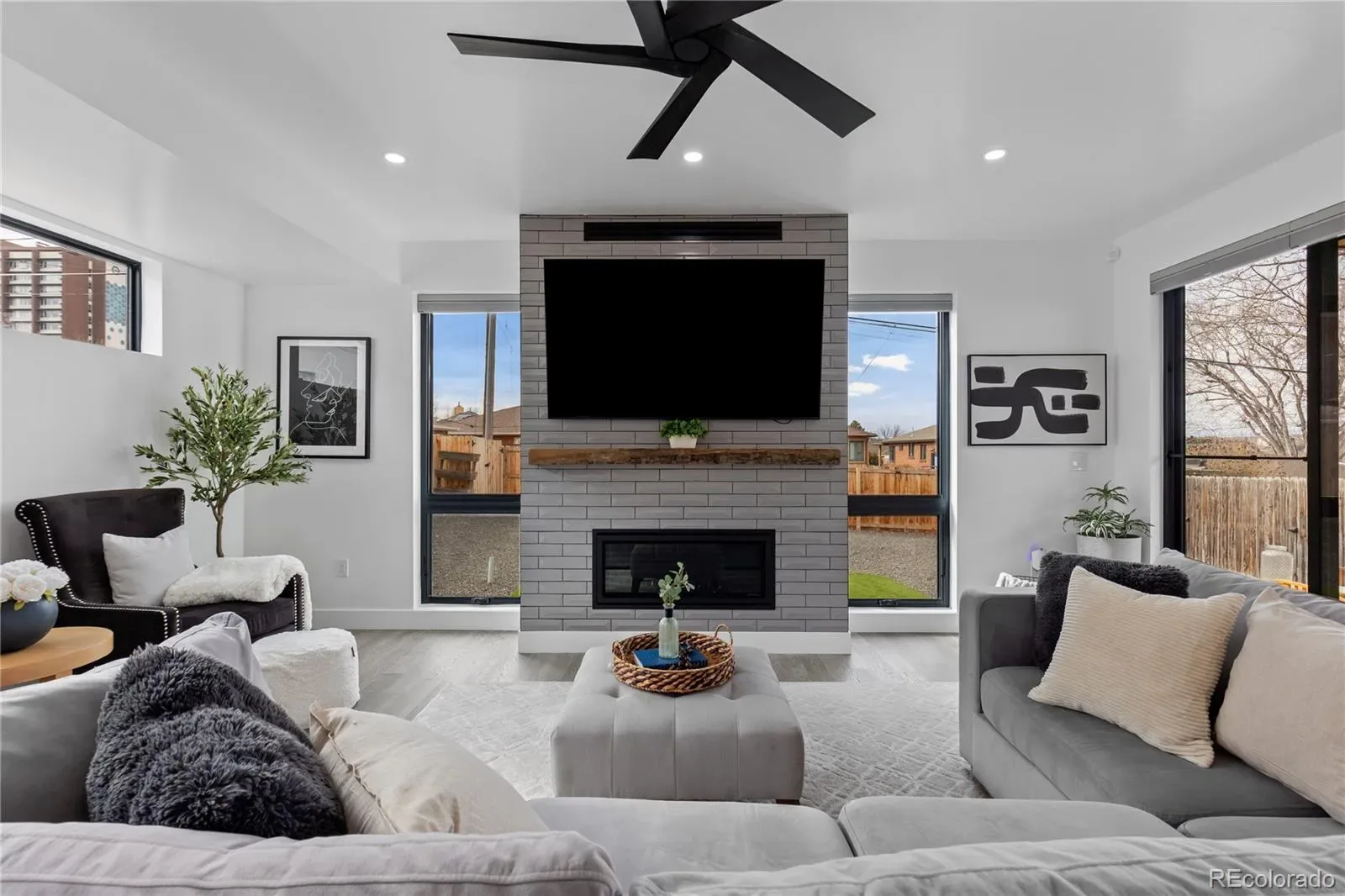 03202026010634 1600 16