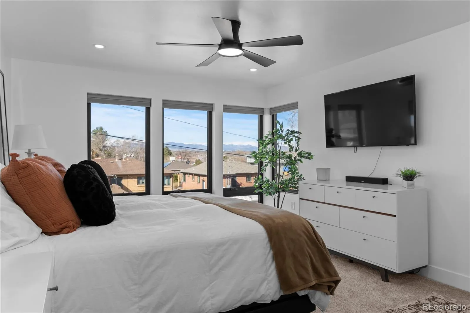 03202026010634 1600 20