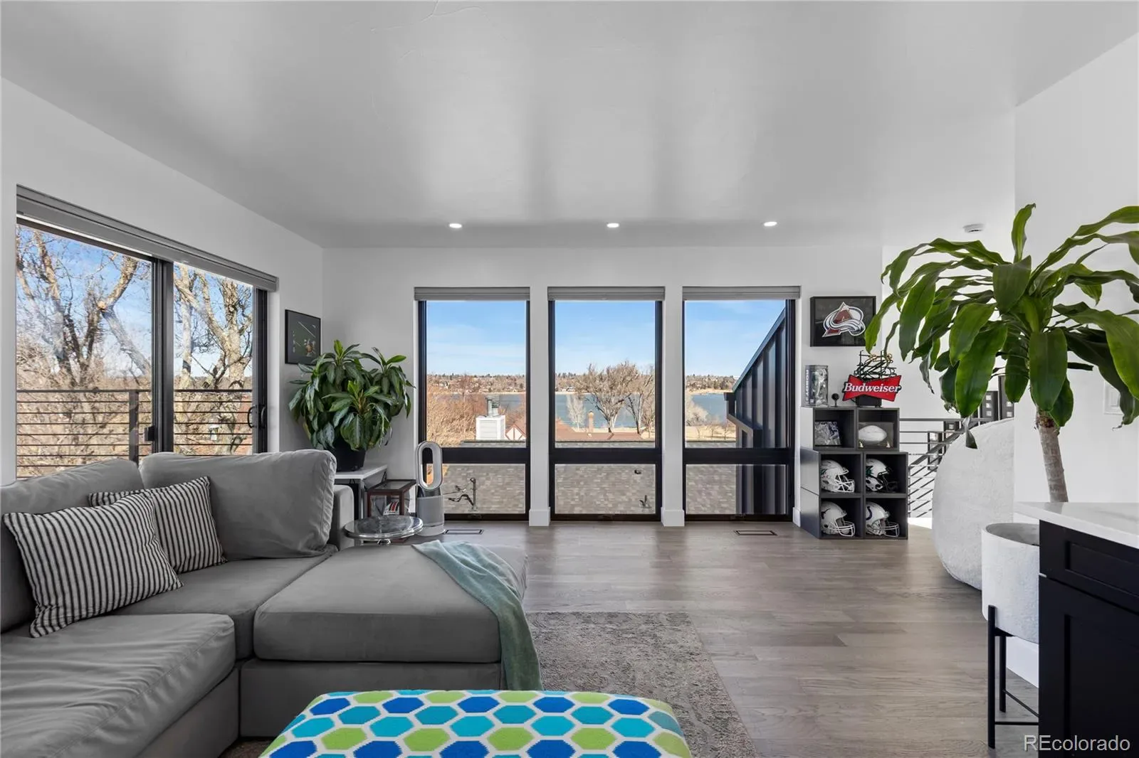 03202026010634 1600 34