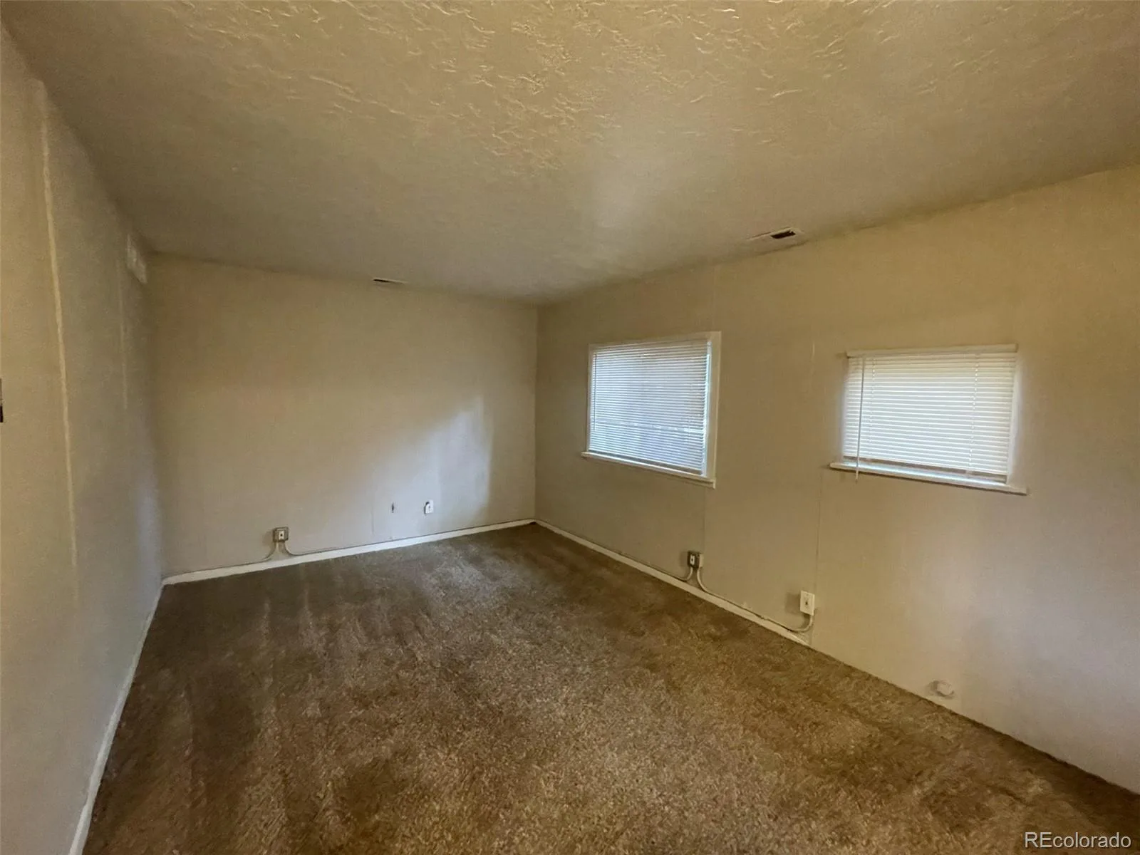 372 S Stuart Street Denver CO 80219 | MLS #REC7746919 07152026203751 1600 12