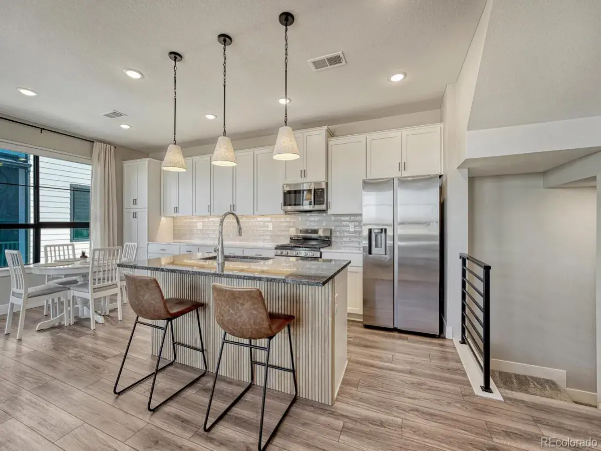 02122026052219 1200 4