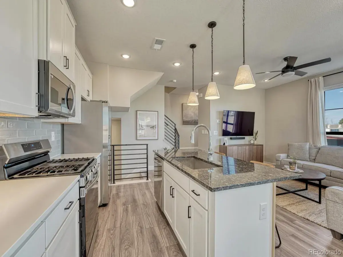 02122026052219 1200 6