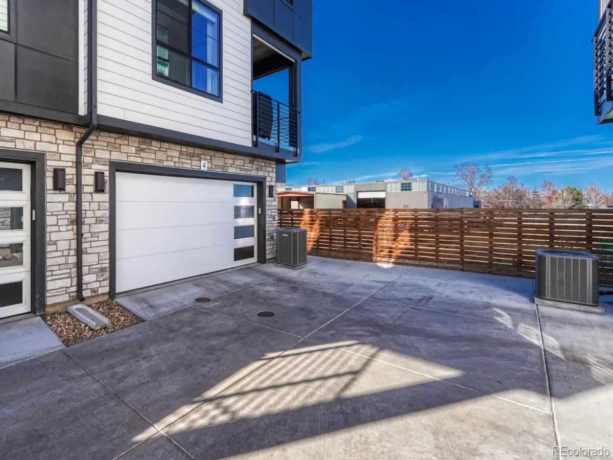 2022 S Holly Street #4 Denver CO 80222 | MLS #REC7747597 08262026181607 1200 28