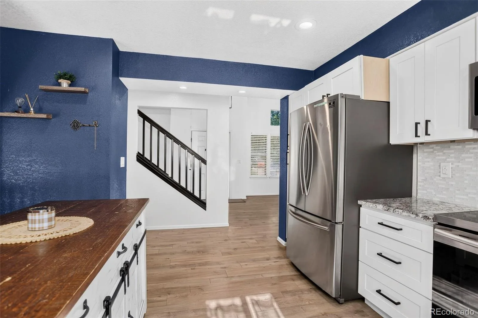 10026 Westside Circle Littleton CO 80125 | MLS #REC7749118 08032026192653 1600 11