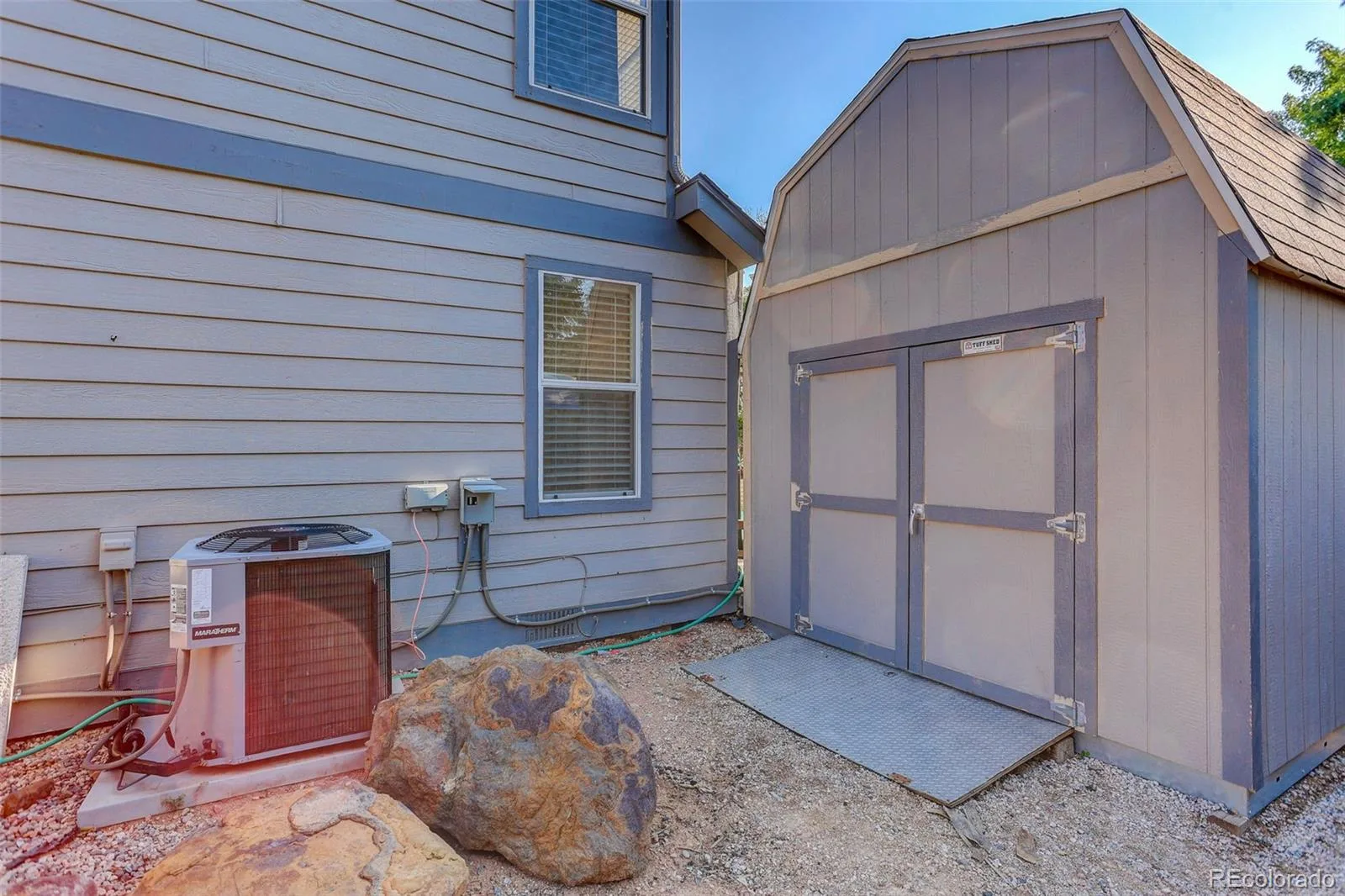 10026 Westside Circle Littleton CO 80125 | MLS #REC7749118 08032026192653 1600 43