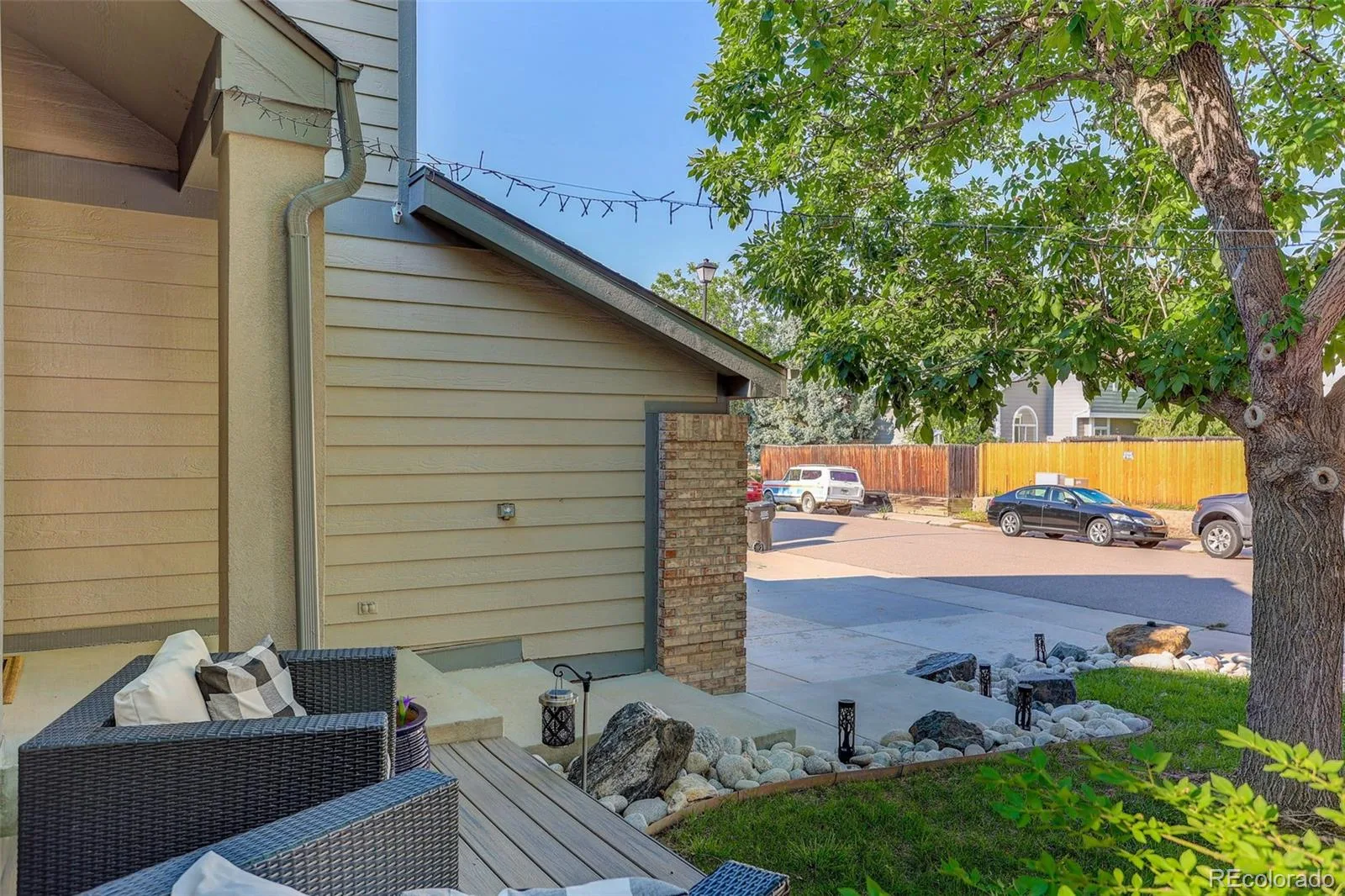 10026 Westside Circle Littleton CO 80125 | MLS #REC7749118 08032026192653 1600 46