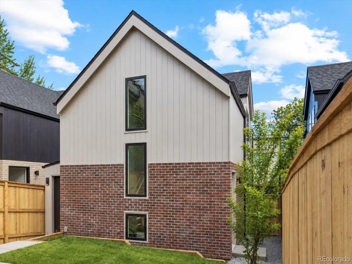 2828 Vallejo Street Denver CO 80211 | MLS #REC7749760 10162026040046 1200 37