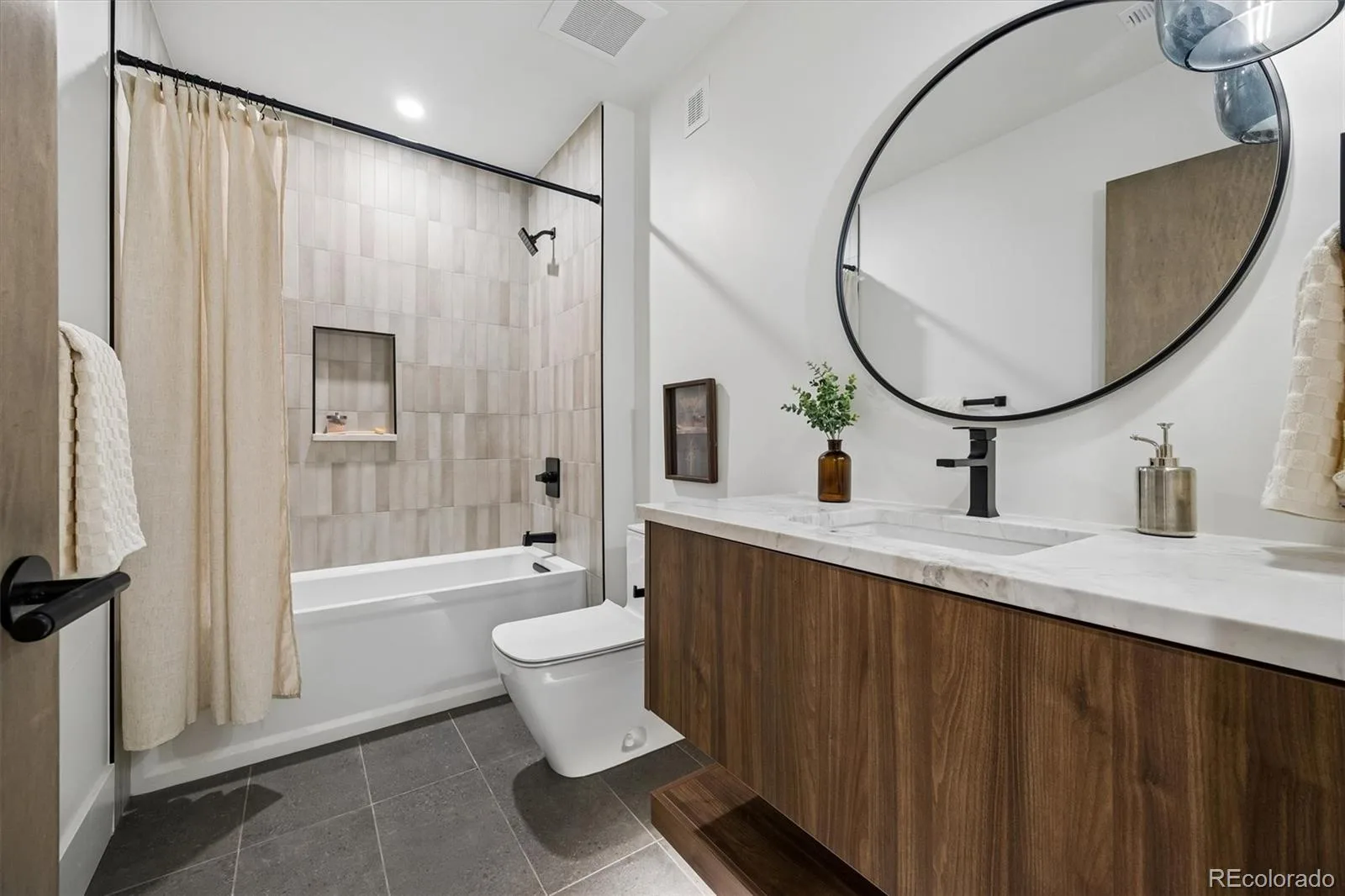 2828 Vallejo Street Denver CO 80211 | MLS #REC7749760 10162026040046 1600 34