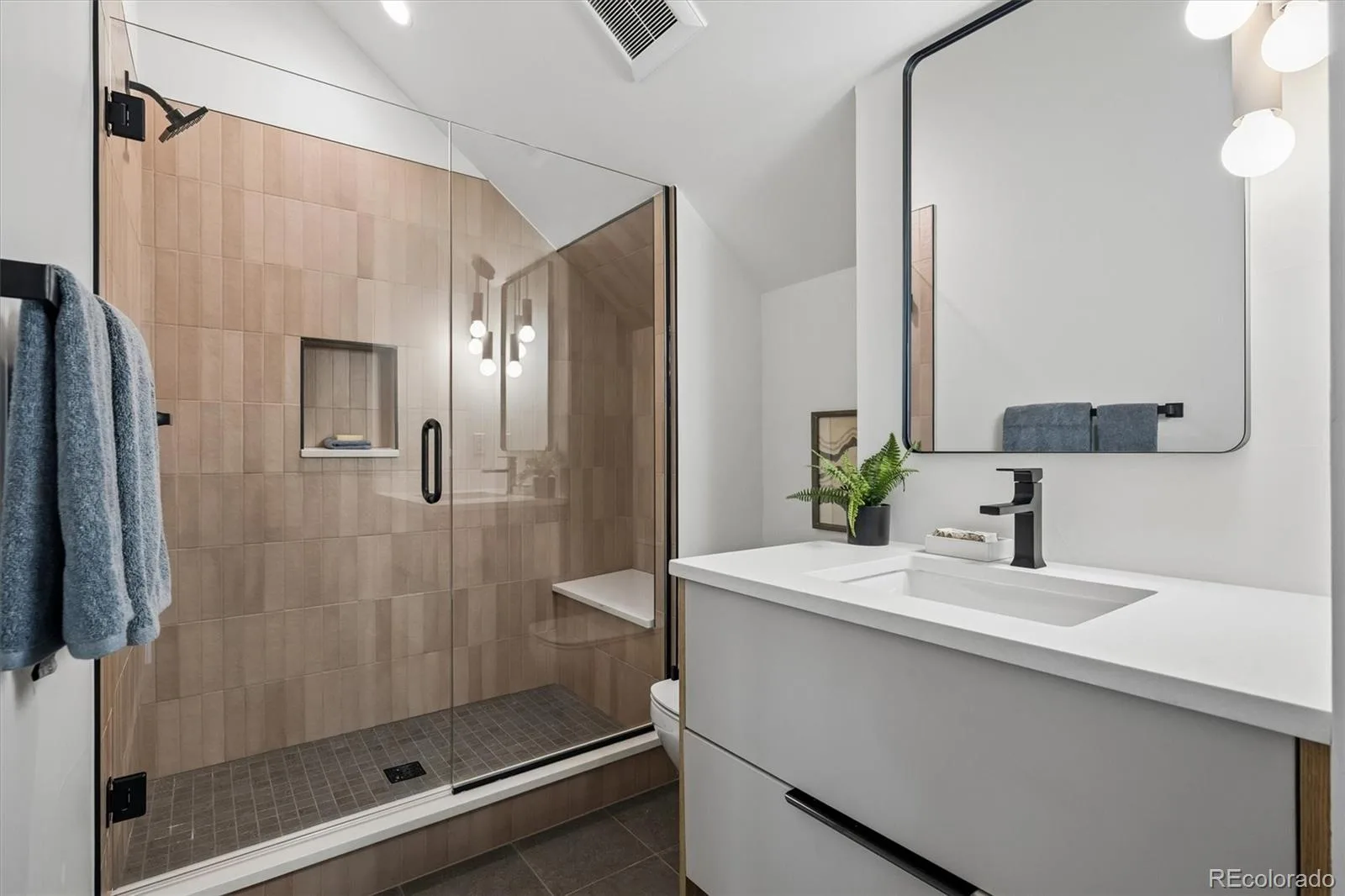 2828 Vallejo Street Denver CO 80211 | MLS #REC7749760 10162026040046 1600 40