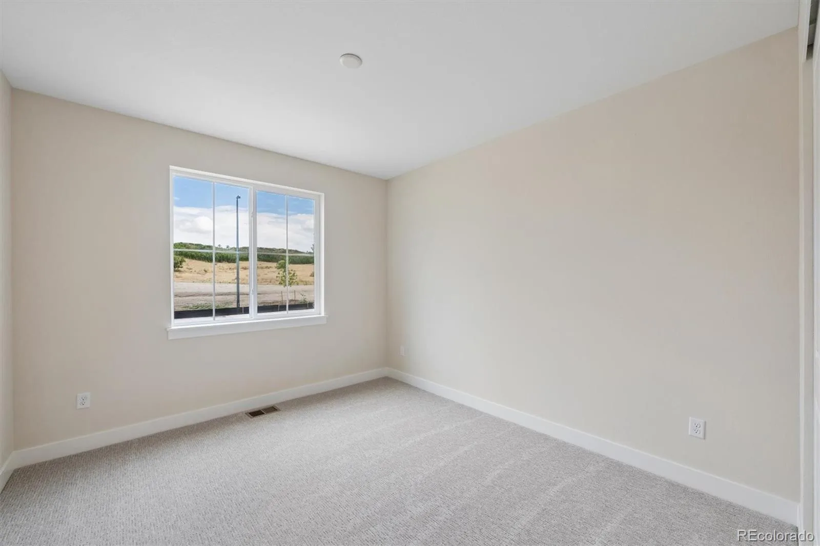 5725 Pleasant View Drive Castle Rock CO 80108 MLS #REC7751238 07232026162910 1600 3