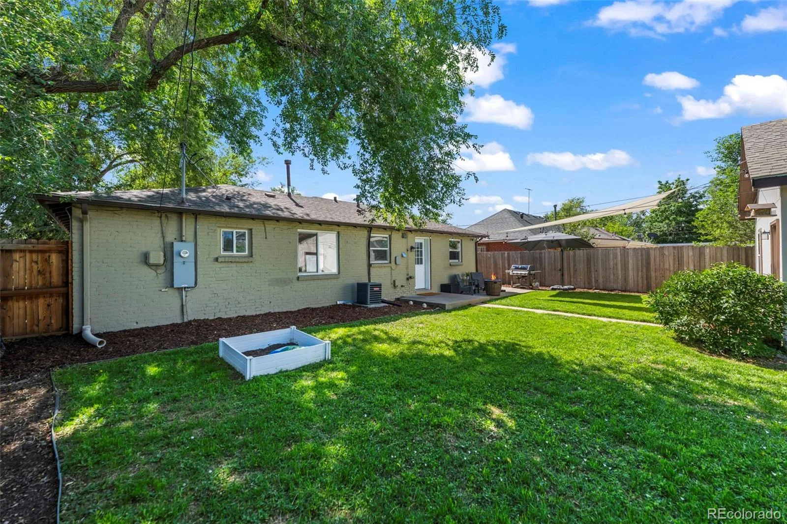3051 Grape Street Denver CO 80207 MLS #REC7756568 06122026142438 1600 22