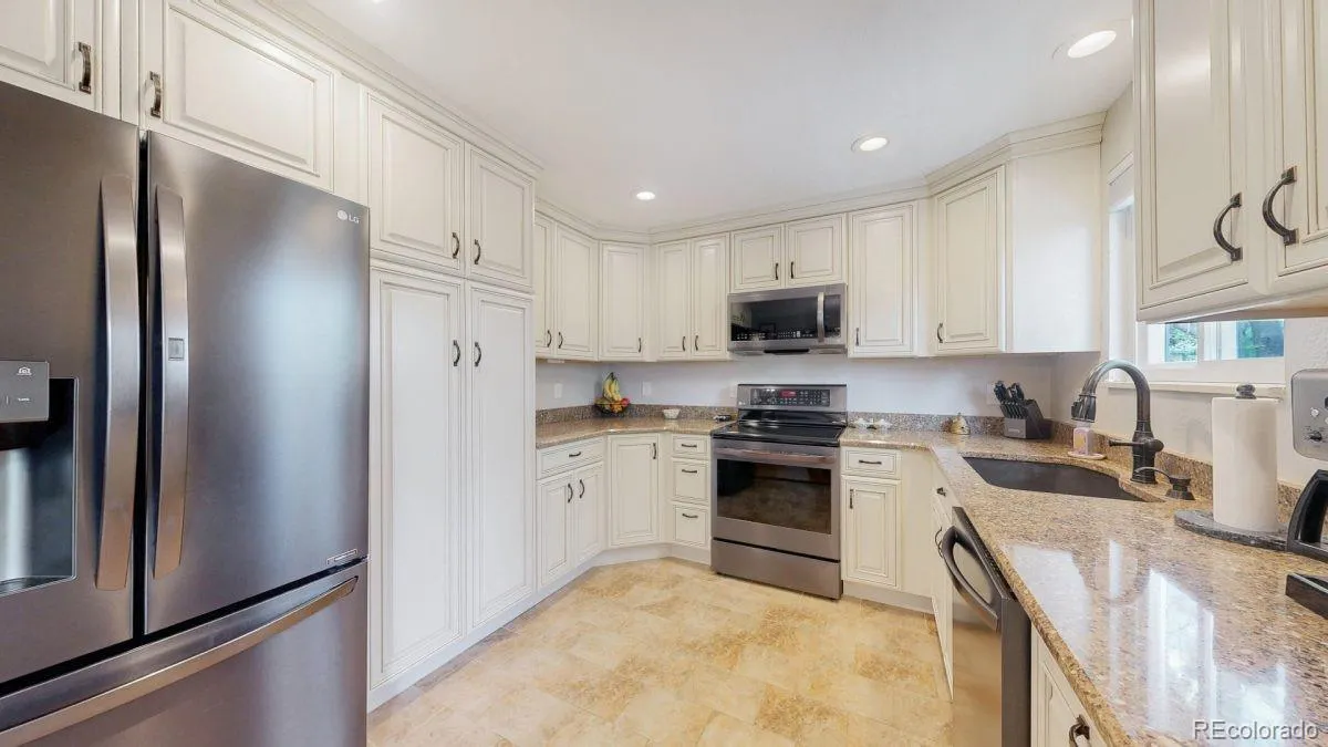 17677 E Prentice Circle Centennial CO 80015 MLS #REC7758243 05182026195618 1200 7