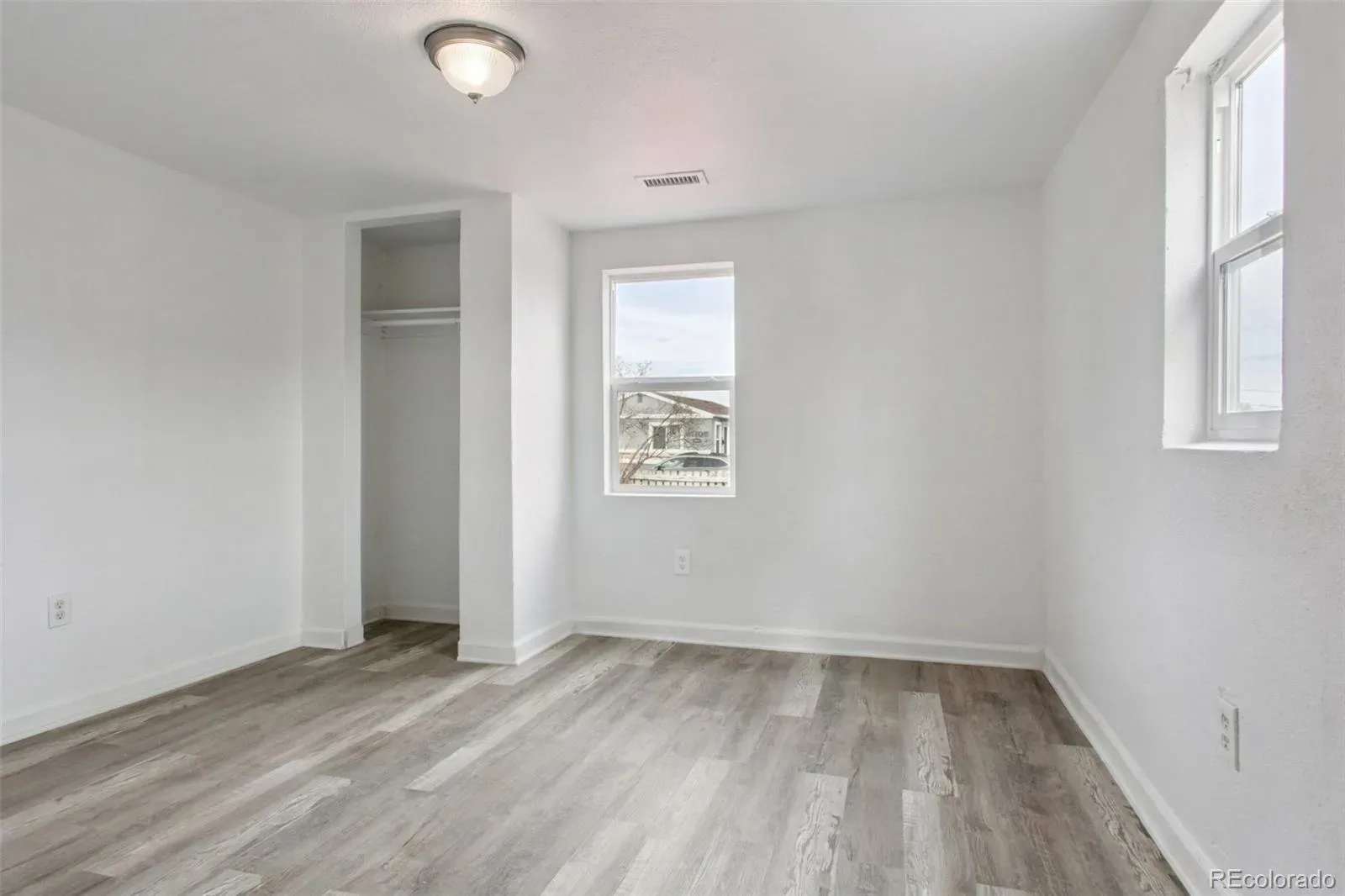 3200 W Custer Place Denver CO 80219 MLS #REC7764604 03182026164733 1600 15