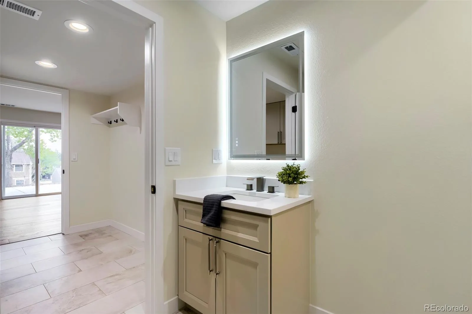 7662 S Johnson Street Littleton CO 80127 MLS #REC7766108 05022026053723 1600 18