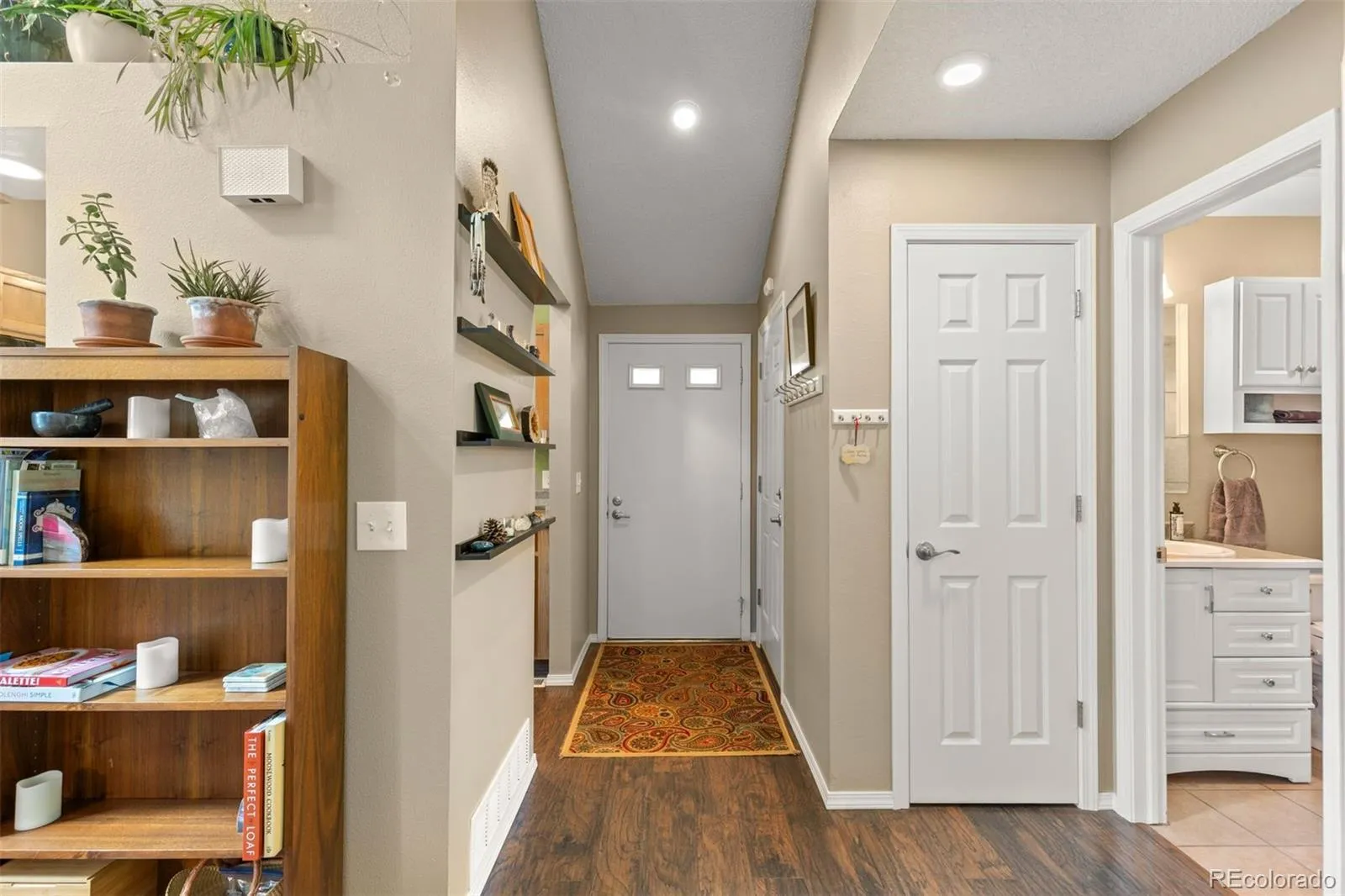11797 E Cedar Avenue Aurora CO 80012 MLS #REC7766963 04302026233650 1600 3