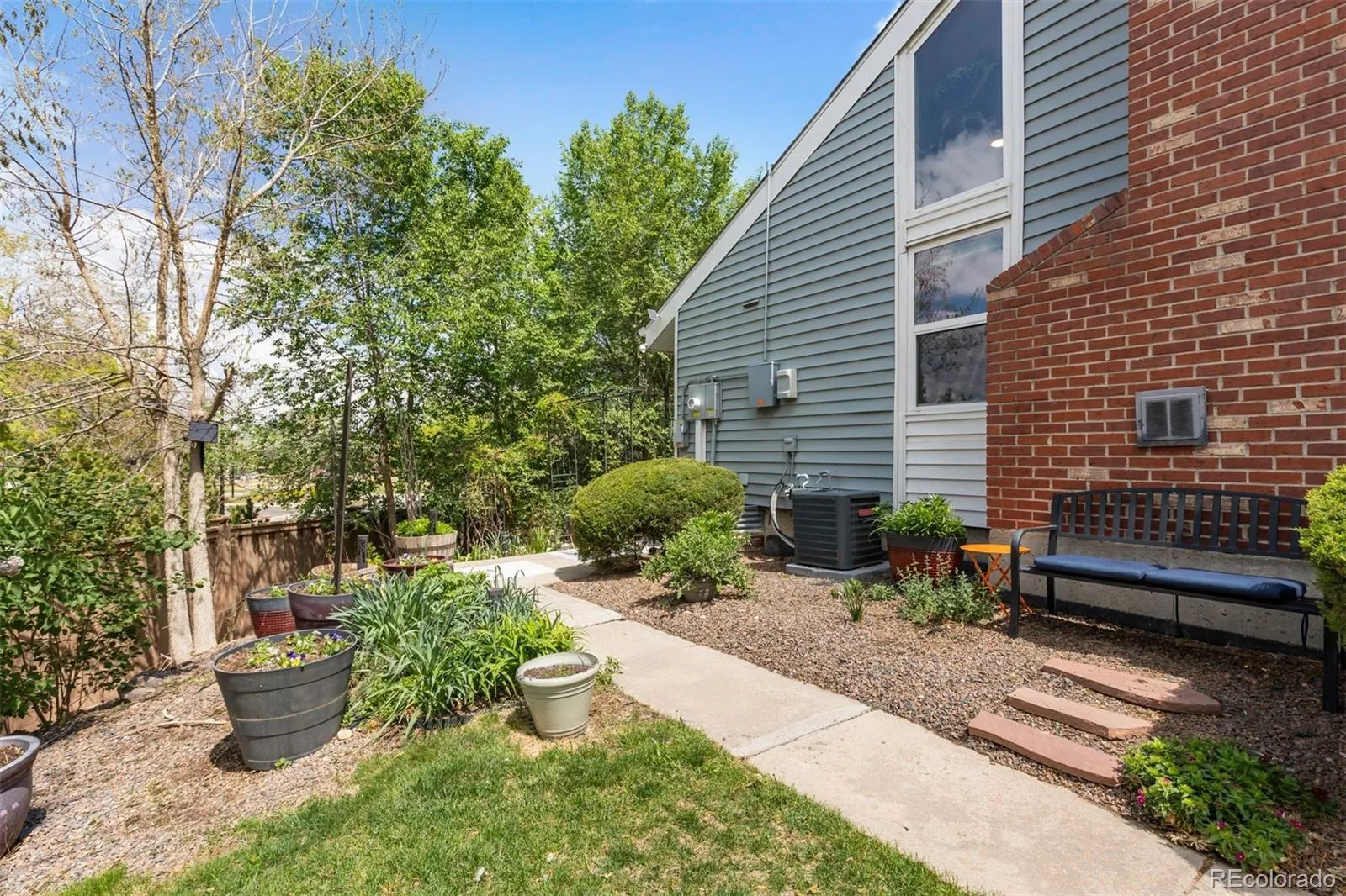 11797 E Cedar Avenue Aurora CO 80012 MLS #REC7766963 04302026233650 1600 38