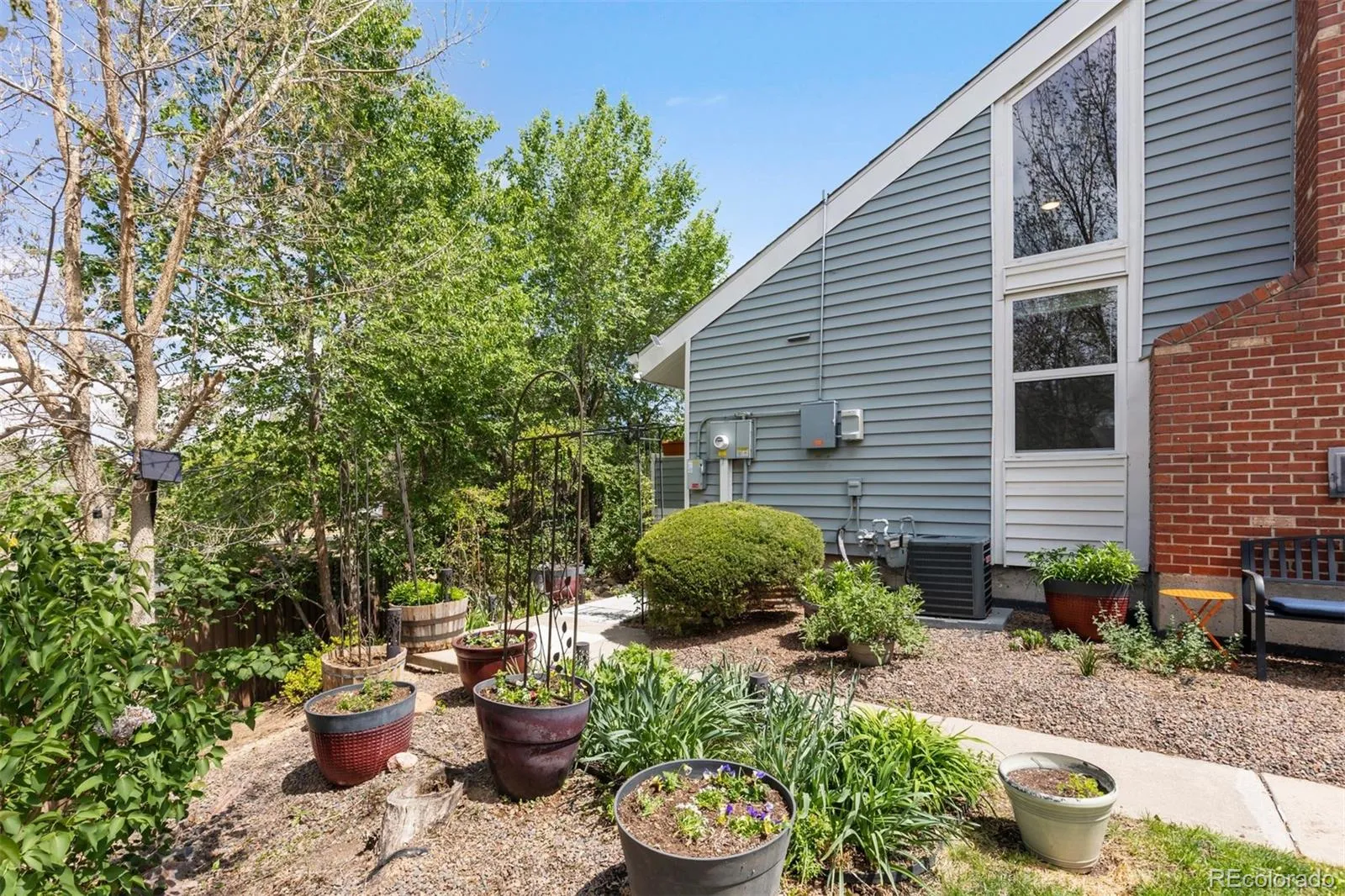11797 E Cedar Avenue Aurora CO 80012 MLS #REC7766963 04302026233650 1600 39