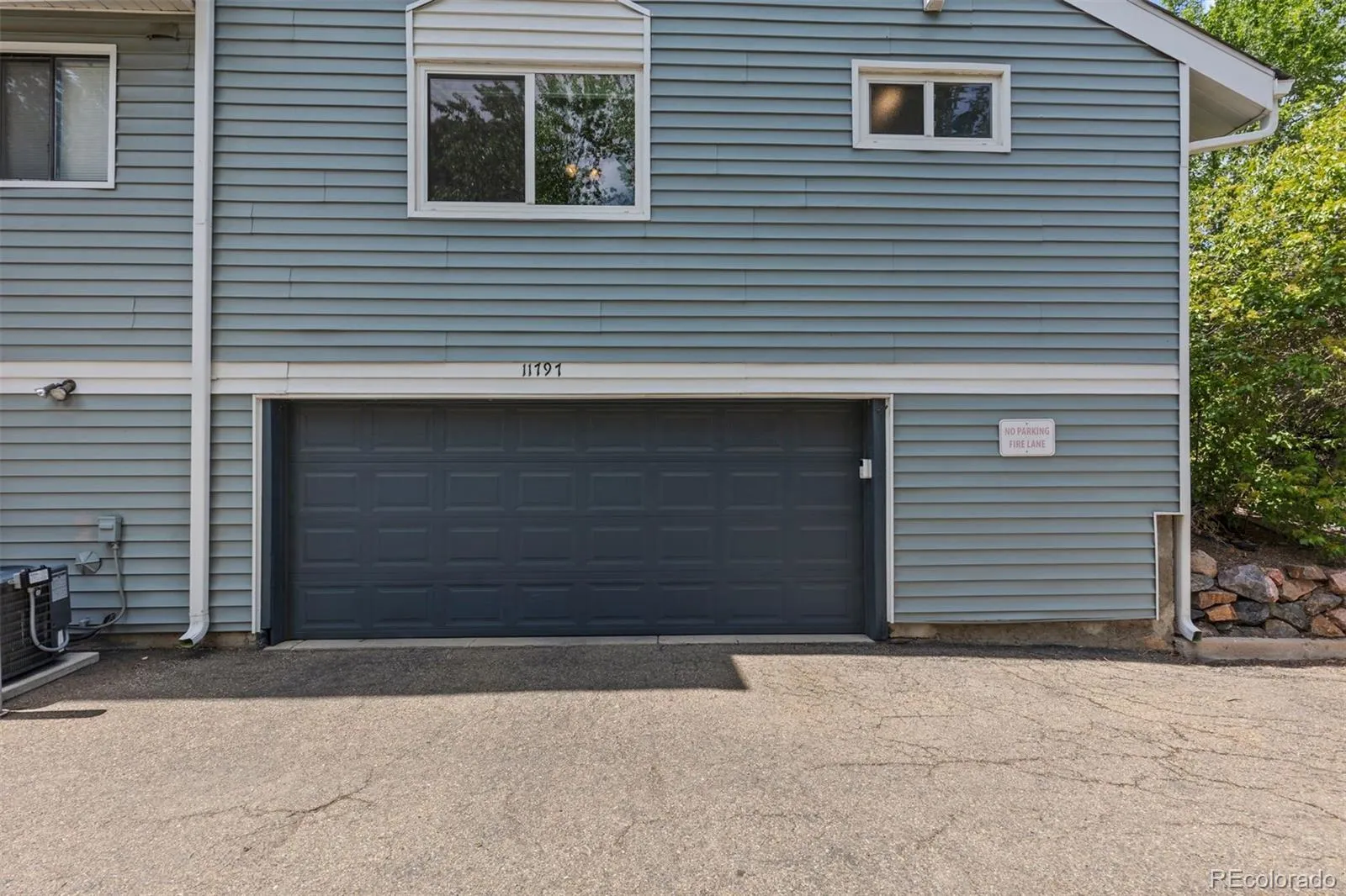 11797 E Cedar Avenue Aurora CO 80012 MLS #REC7766963 04302026233650 1600 42