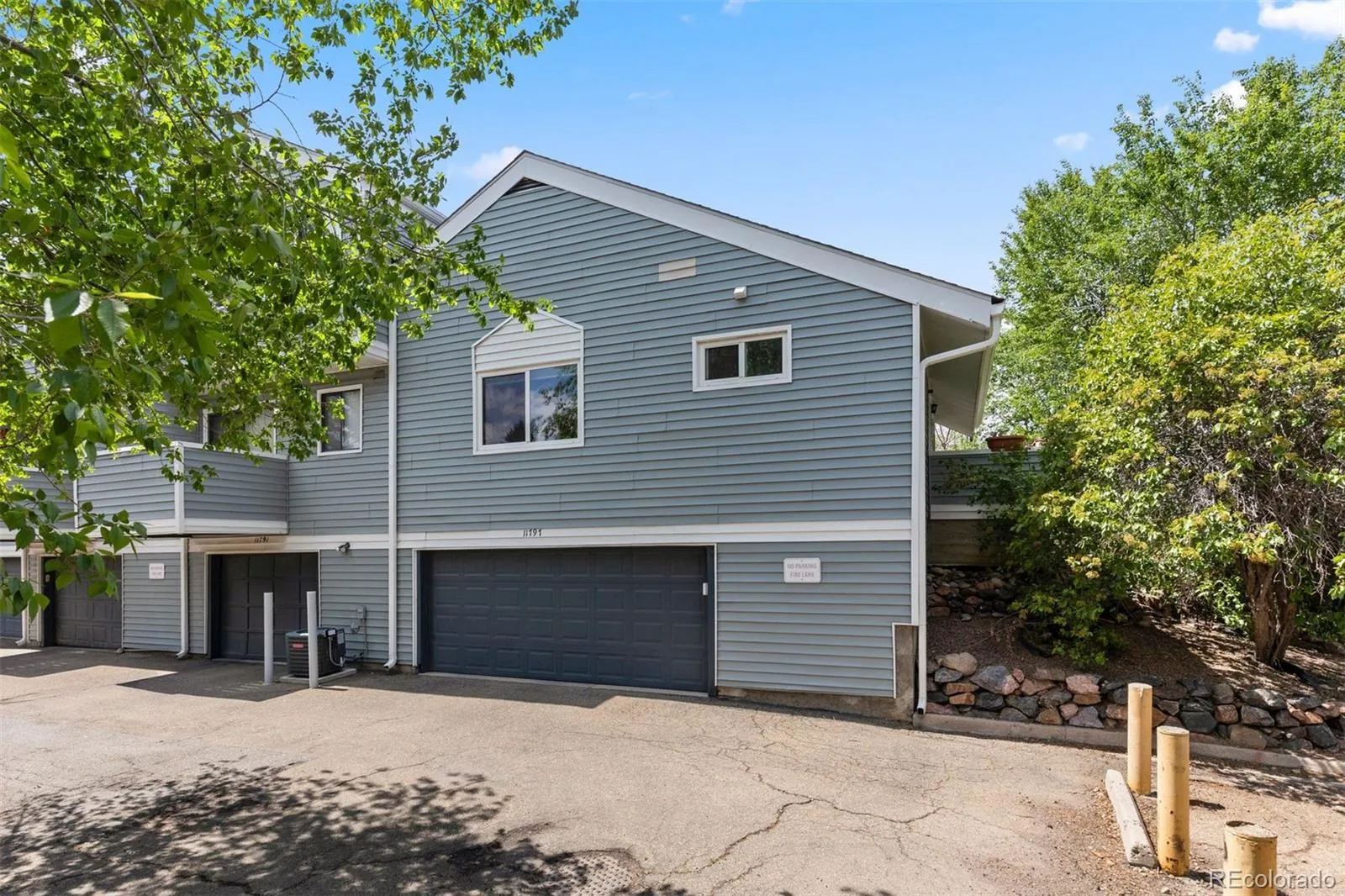 11797 E Cedar Avenue Aurora CO 80012 MLS #REC7766963 04302026233650 1600 43