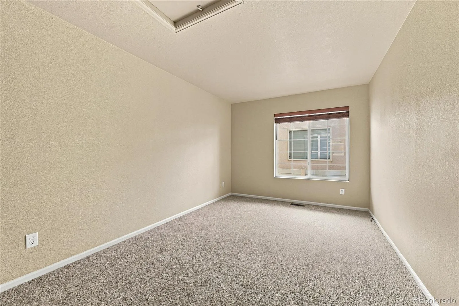 5410 Netherland Street Denver CO 80249 | MLS #REC7768395 10142026205106 1600 18