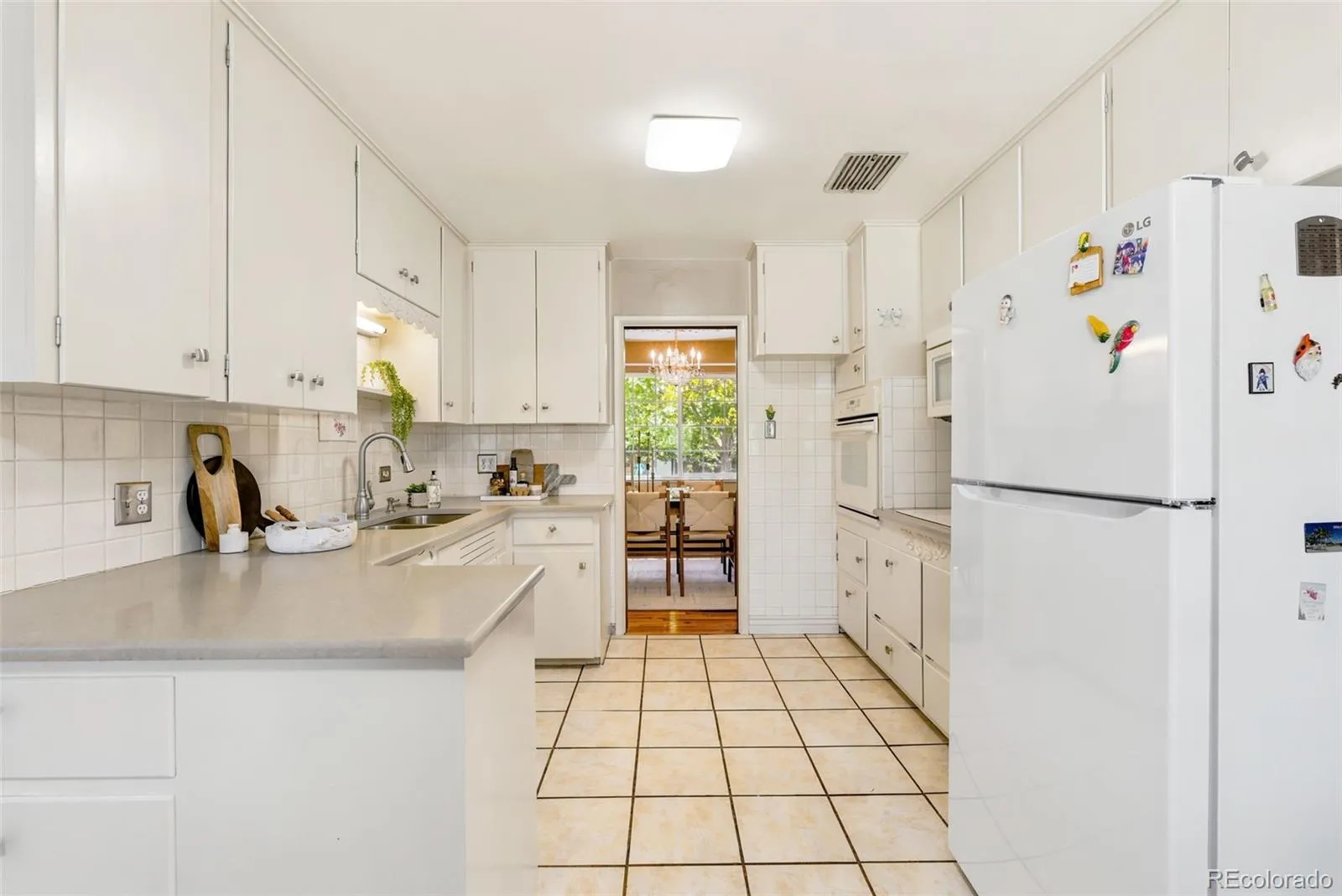 5341 Columbine Lane Denver CO 80221 MLS #REC7768514 05202026195337 1600 19