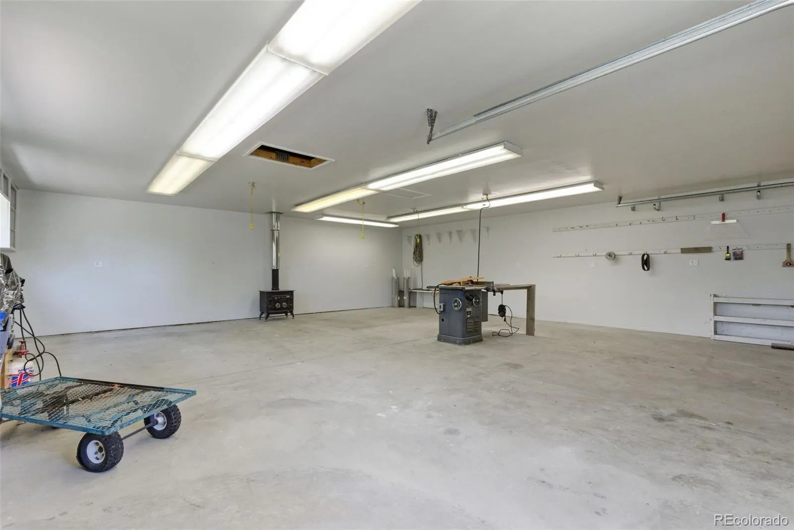 5341 Columbine Lane Denver CO 80221 MLS #REC7768514 05202026195337 1600 43