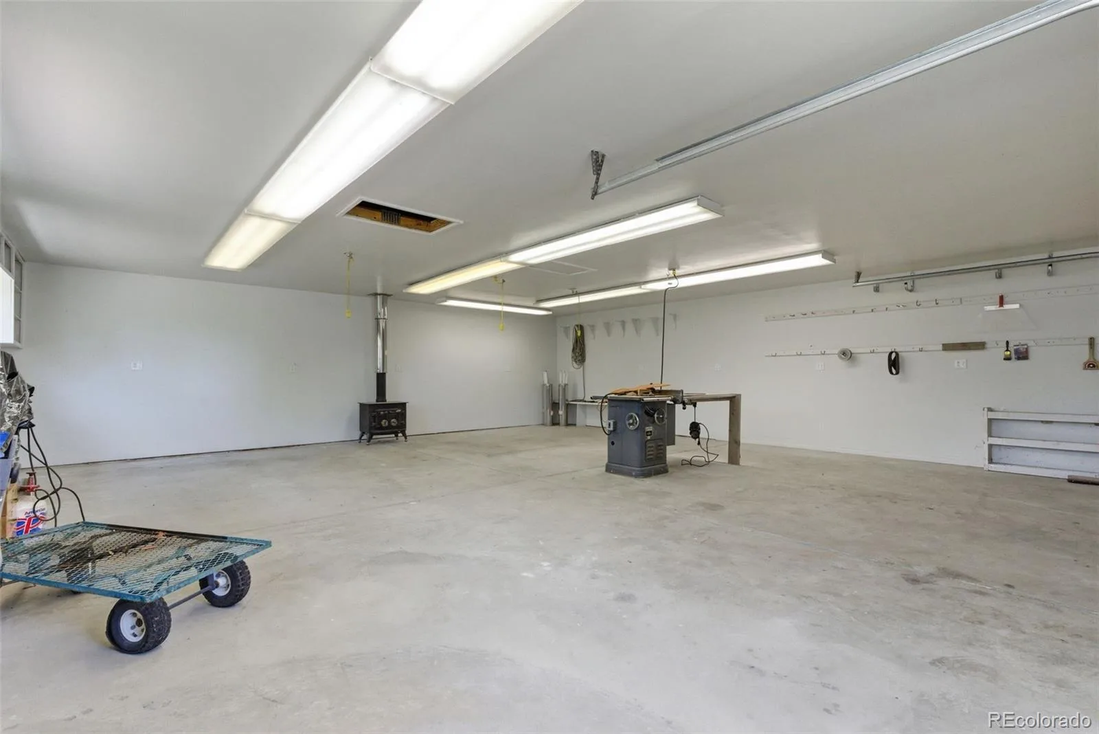 5341 Columbine Lane Denver CO 80221 MLS #REC7768514 06022026185911 1600 42