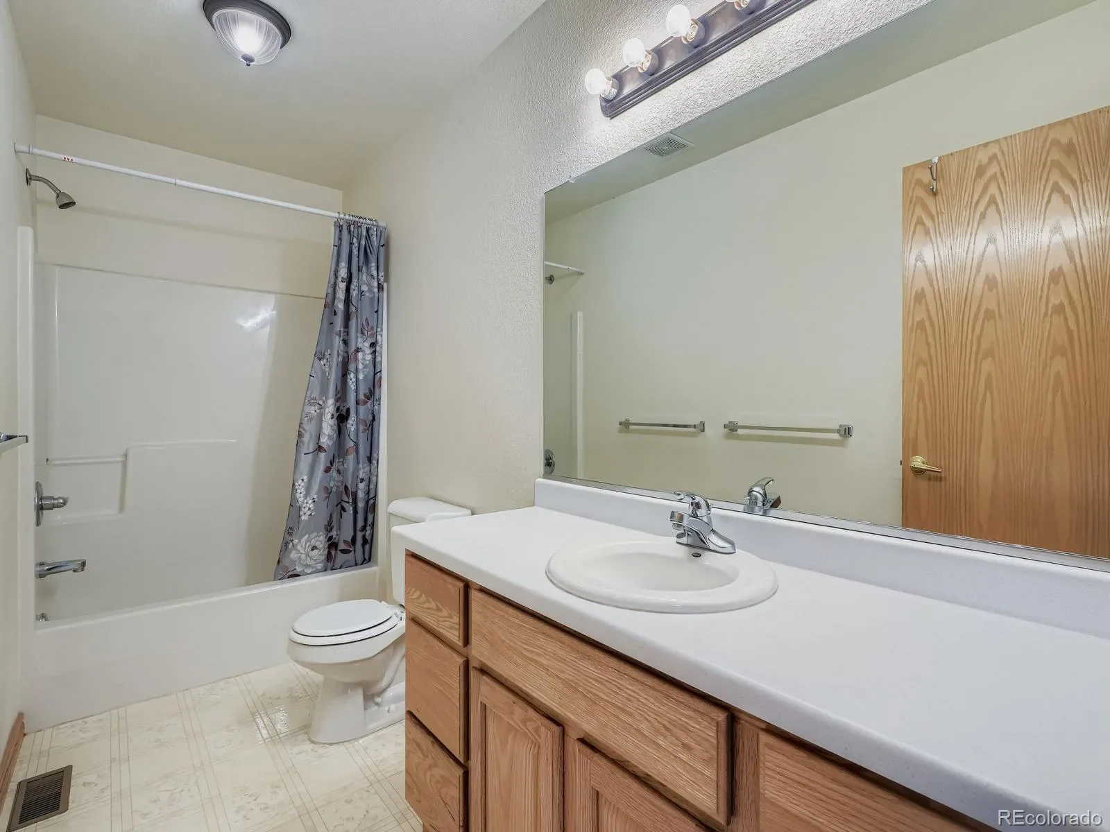 2608 E Egbert Street Brighton CO 80601 | MLS #REC7770476 03232026041631 1600 17