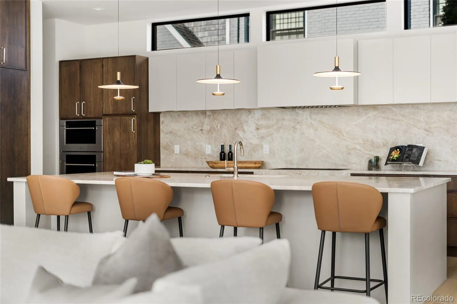 04112026143613 1600 11