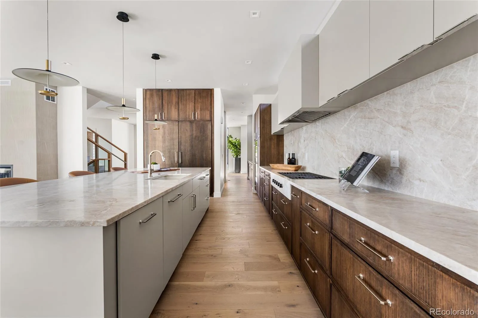 04112026143613 1600 12