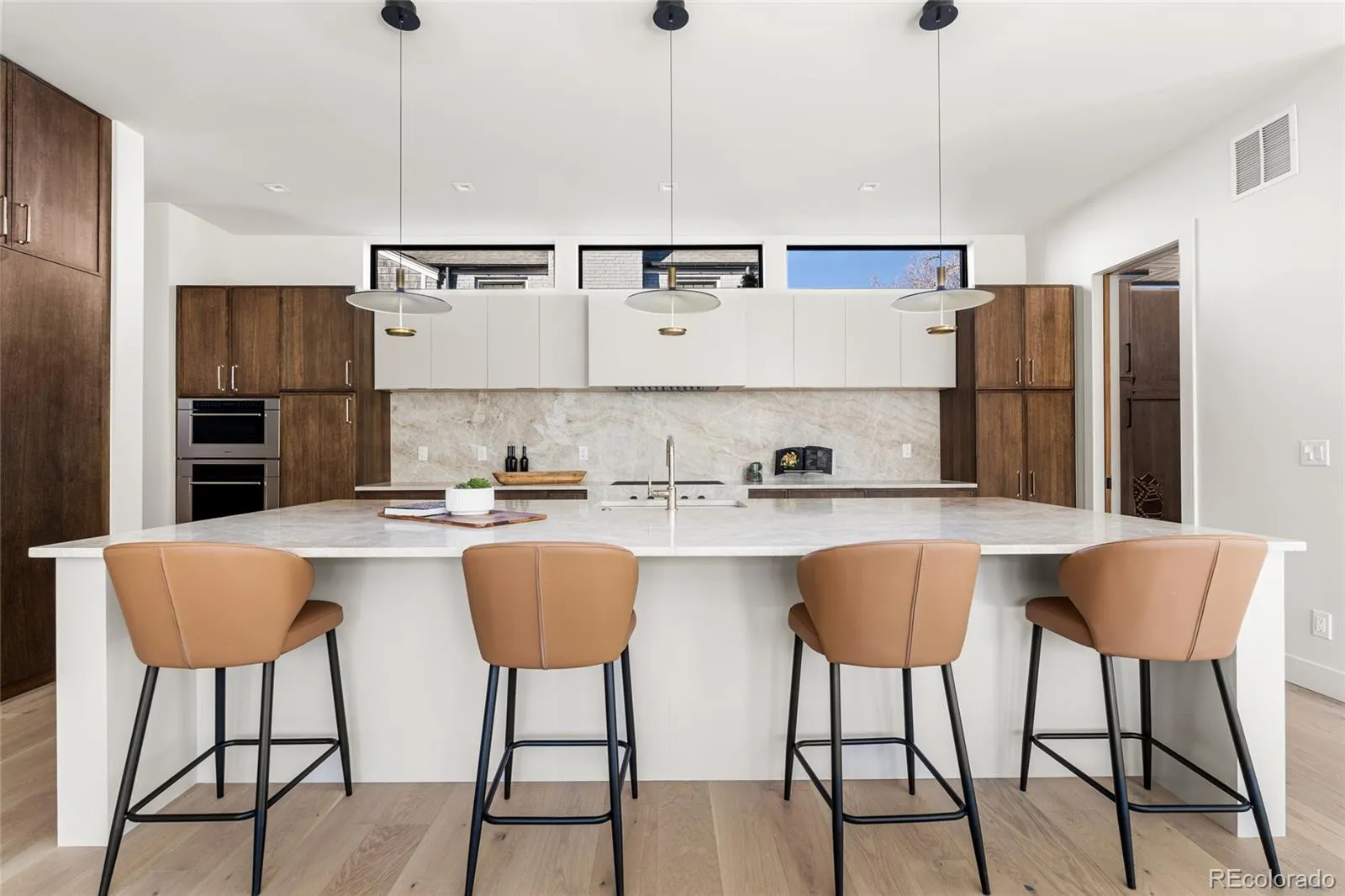 04112026143613 1600 15