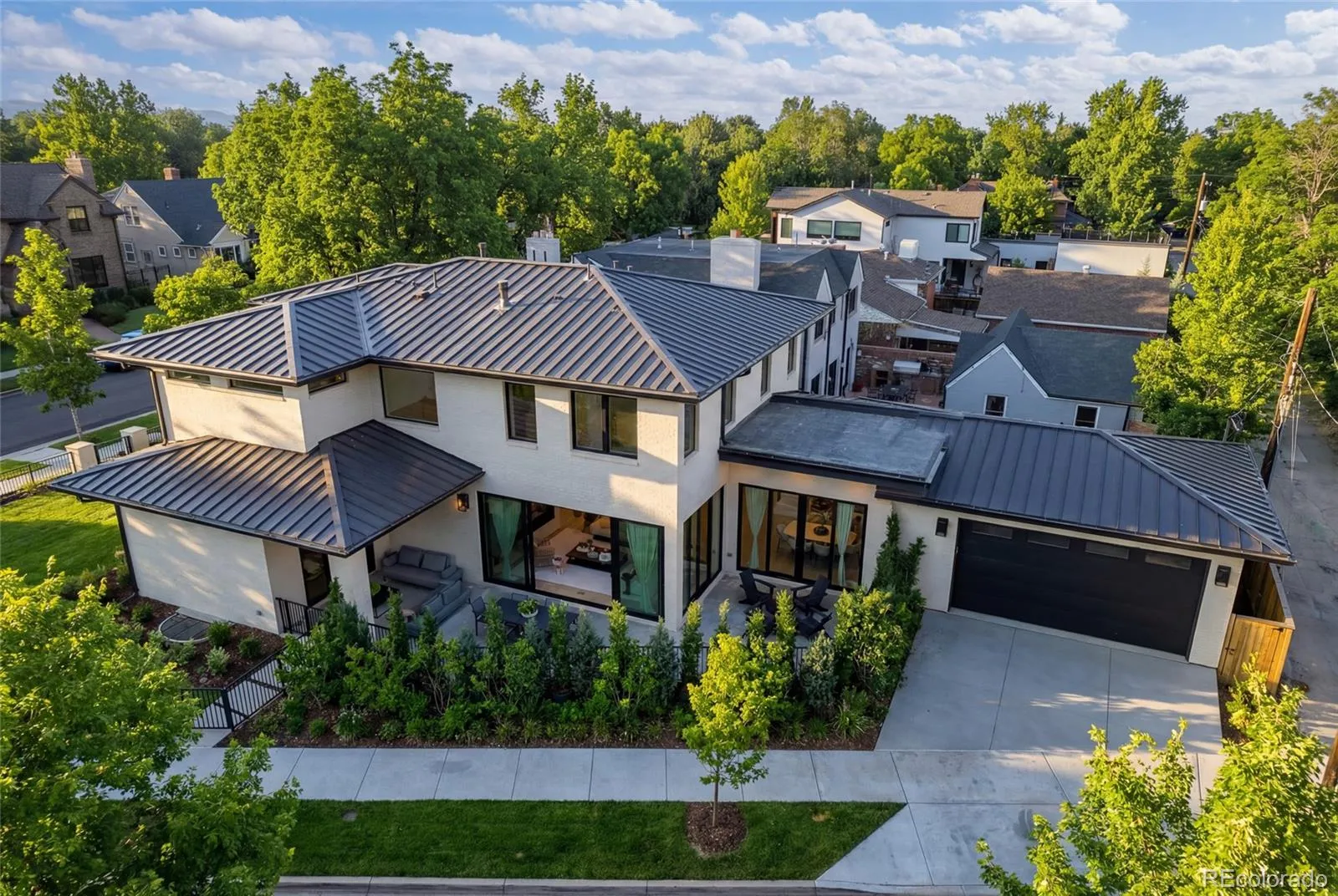 04112026143613 1600 28