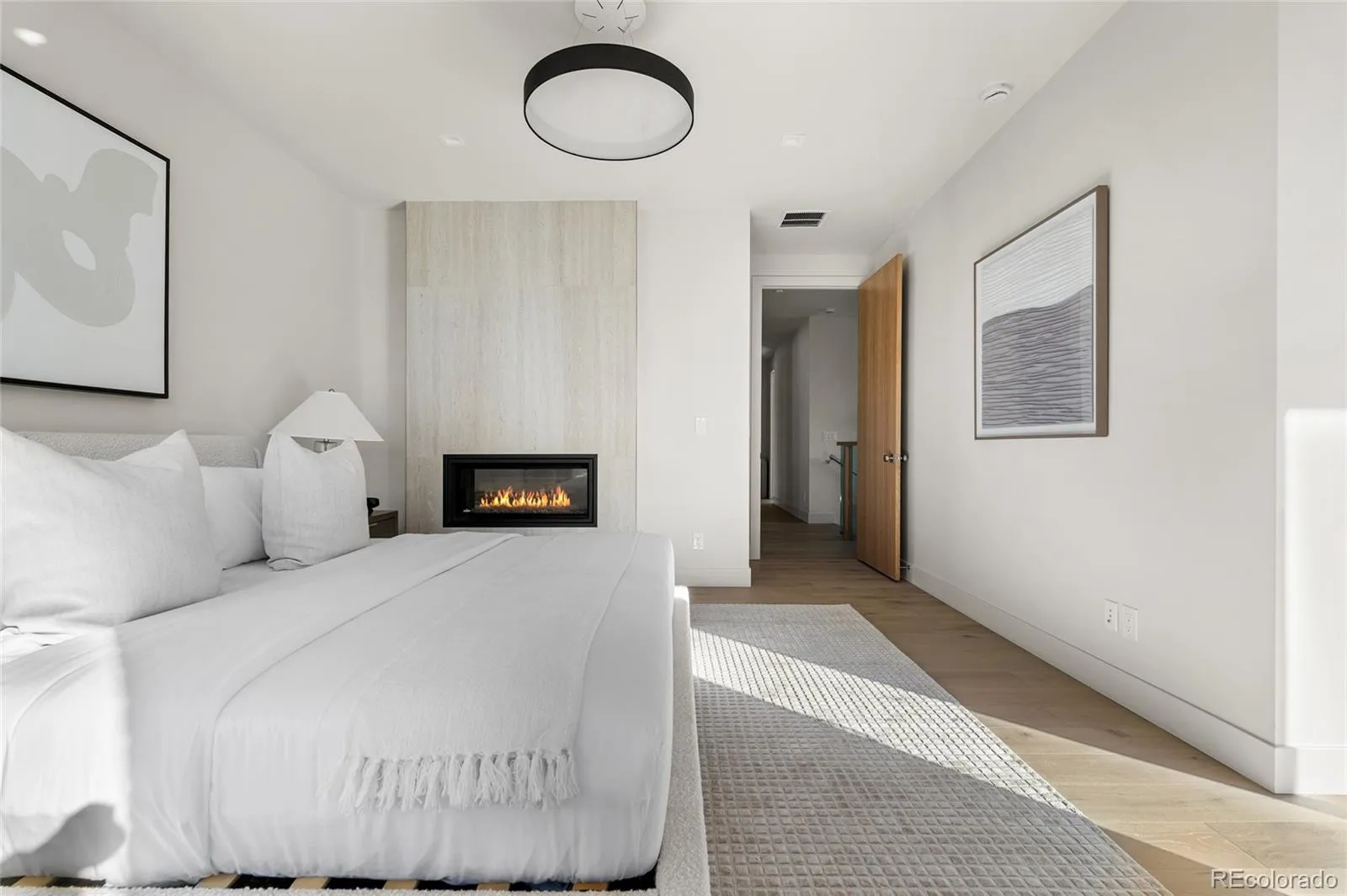 04112026143613 1600 31