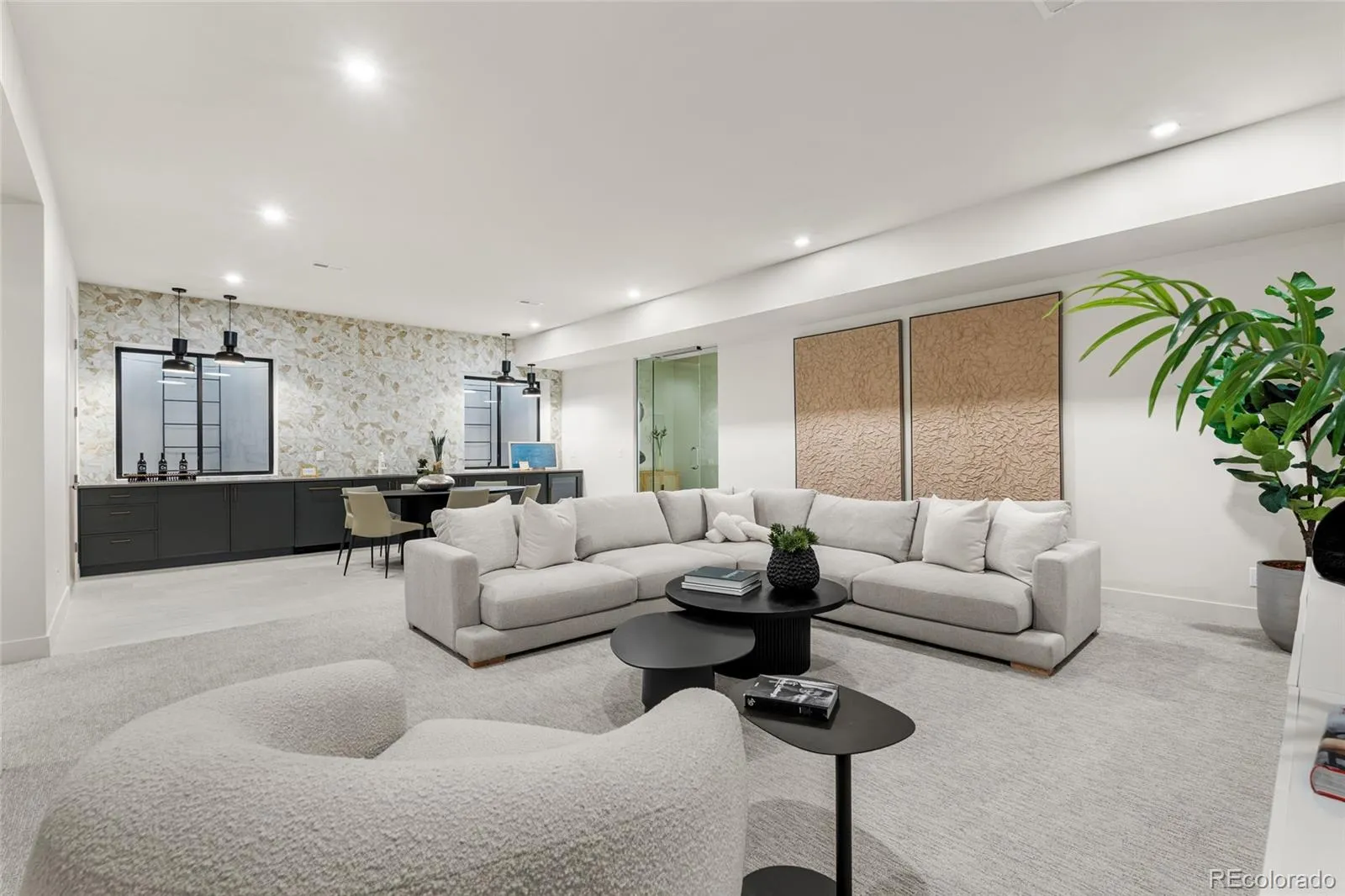 04112026143613 1600 39