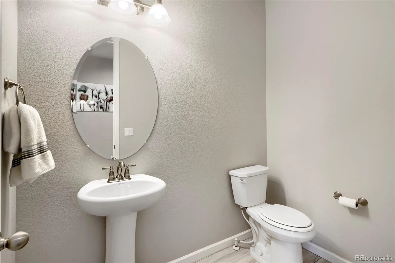 7013 Mentha Drive Castle Rock CO 80108 MLS #REC7771534 08042026185549 1600 24