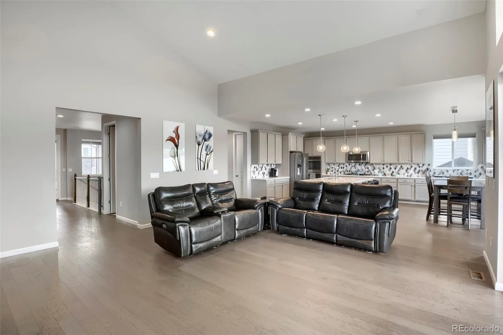 7013 Mentha Drive Castle Rock CO 80108 MLS #REC7771534 08042026185549 1600 9