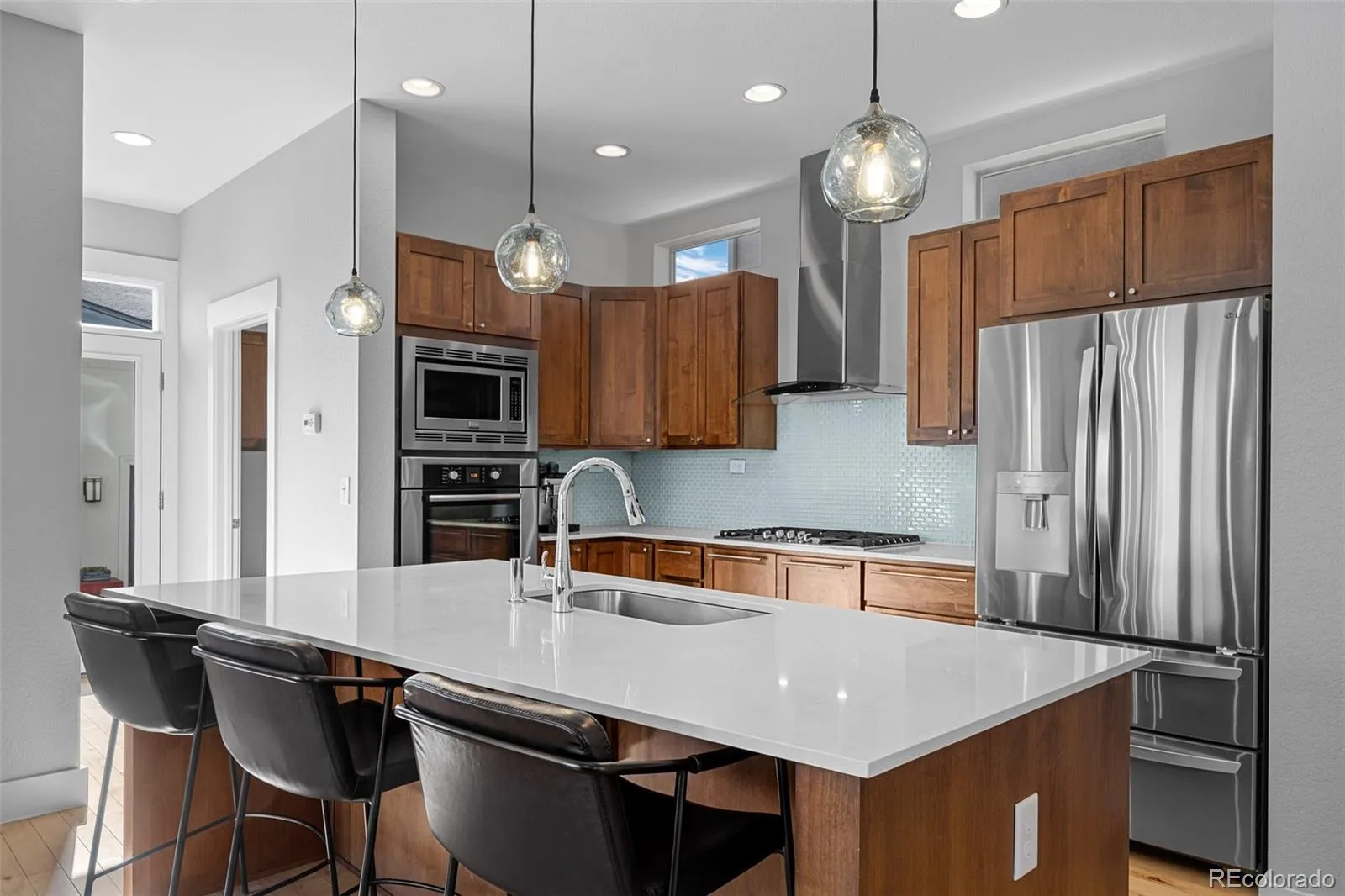 8323 E 29th Place Denver CO 80238 MLS #REC7772413 04212026144938 1600 14