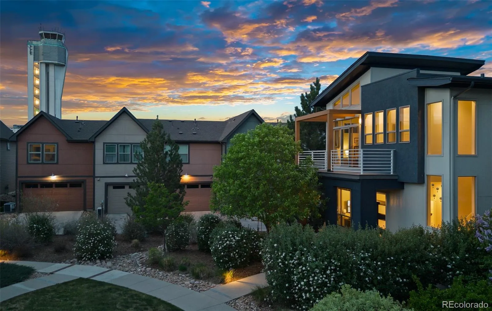 8323 E 29th Place Denver CO 80238 MLS #REC7772413 04212026144938 1600 4