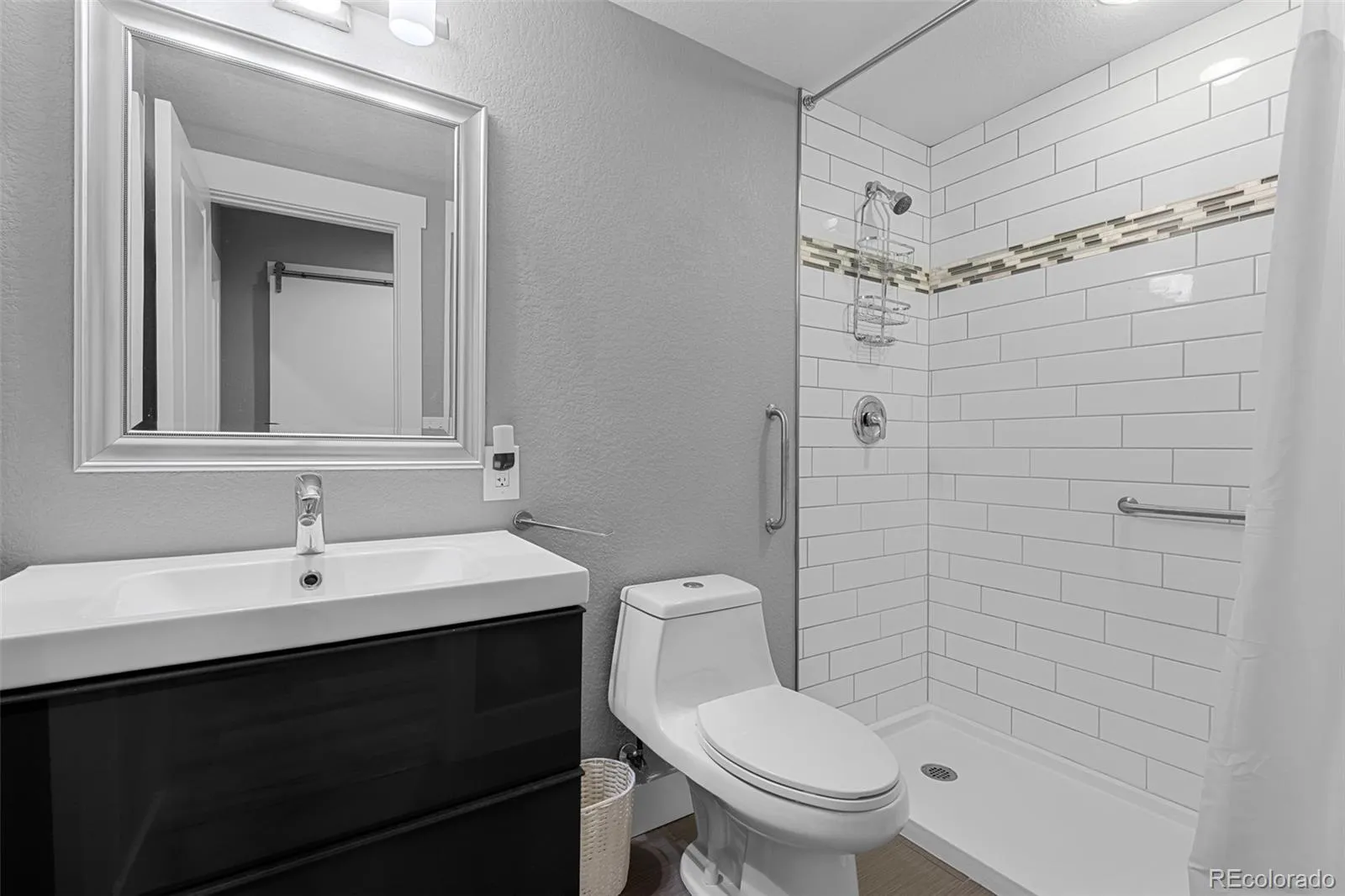 8323 E 29th Place Denver CO 80238 MLS #REC7772413 04212026144938 1600 43