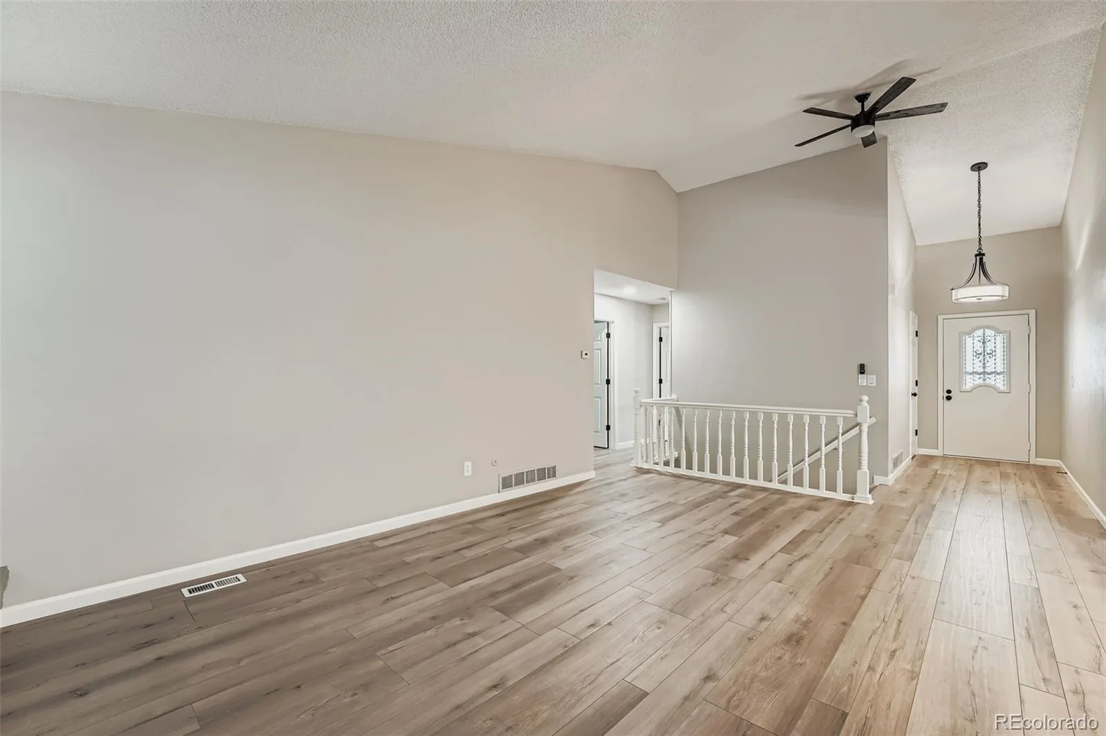 2800 S Heather Gardens Way #B Aurora CO 80014 | MLS #REC7772920 09222026222332 1600 2