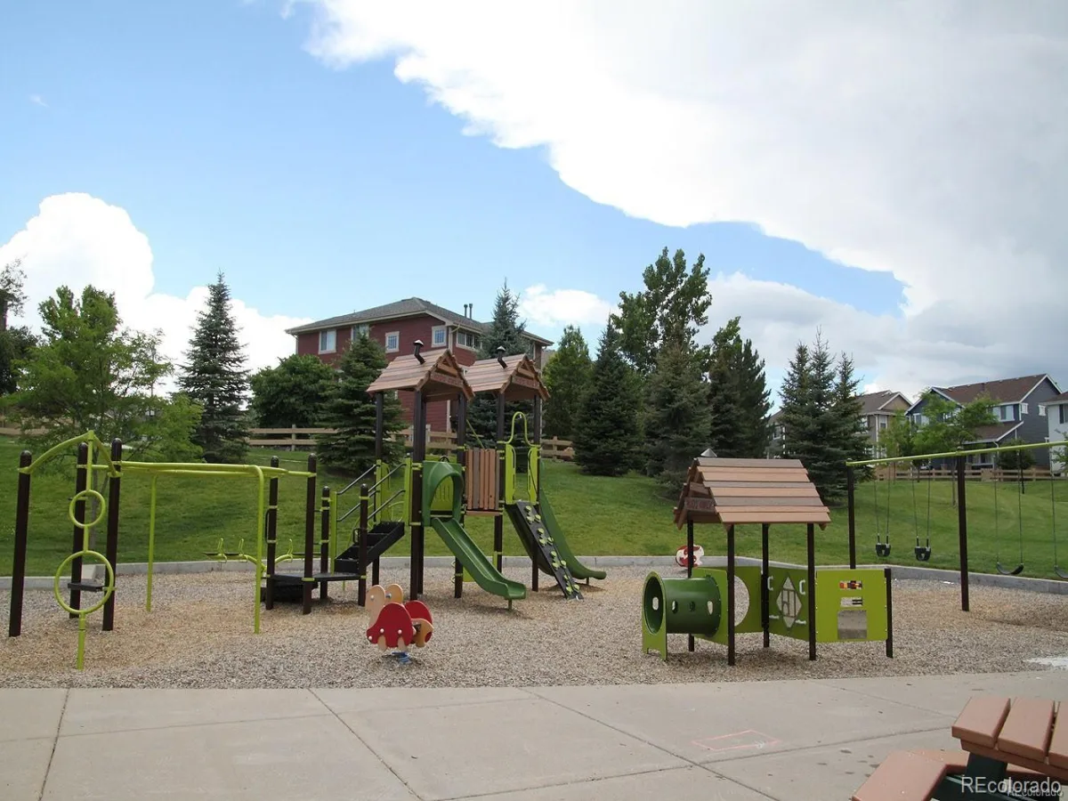 10616 Briarglen Circle Highlands Ranch CO 80130 MLS #REC7774603 06082026204529 1200 43