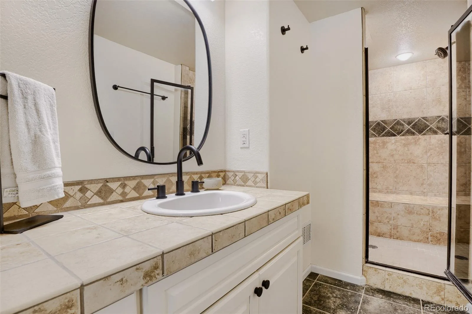 10616 Briarglen Circle Highlands Ranch CO 80130 MLS #REC7774603 06082026204529 1600 33