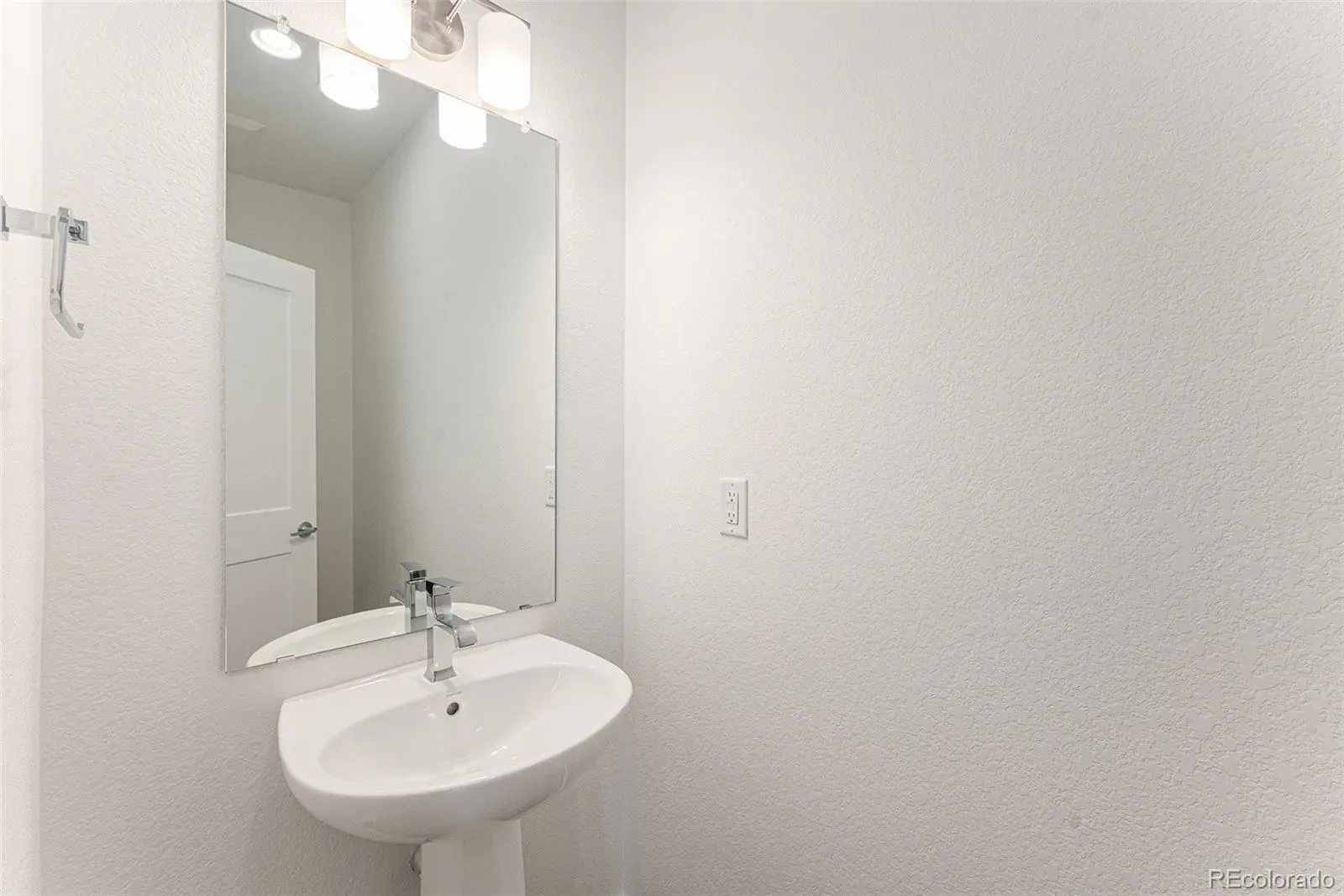 03132026184616 1600 11