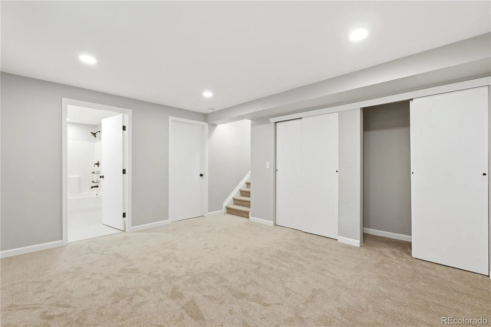 5566 S Ireland Street Aurora CO 80015 | MLS #REC7777018 08282026223010 1600 27