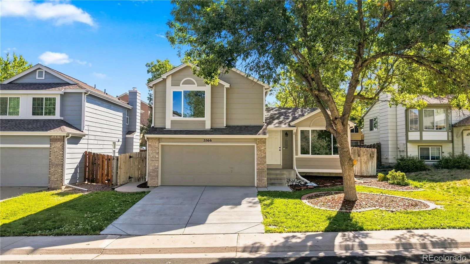 5566 S Ireland Street Aurora CO 80015 | MLS #REC7777018 08282026223010 1600 40