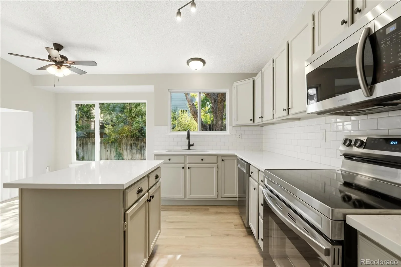5566 S Ireland Street Aurora CO 80015 | MLS #REC7777018 08282026223010 1600 7