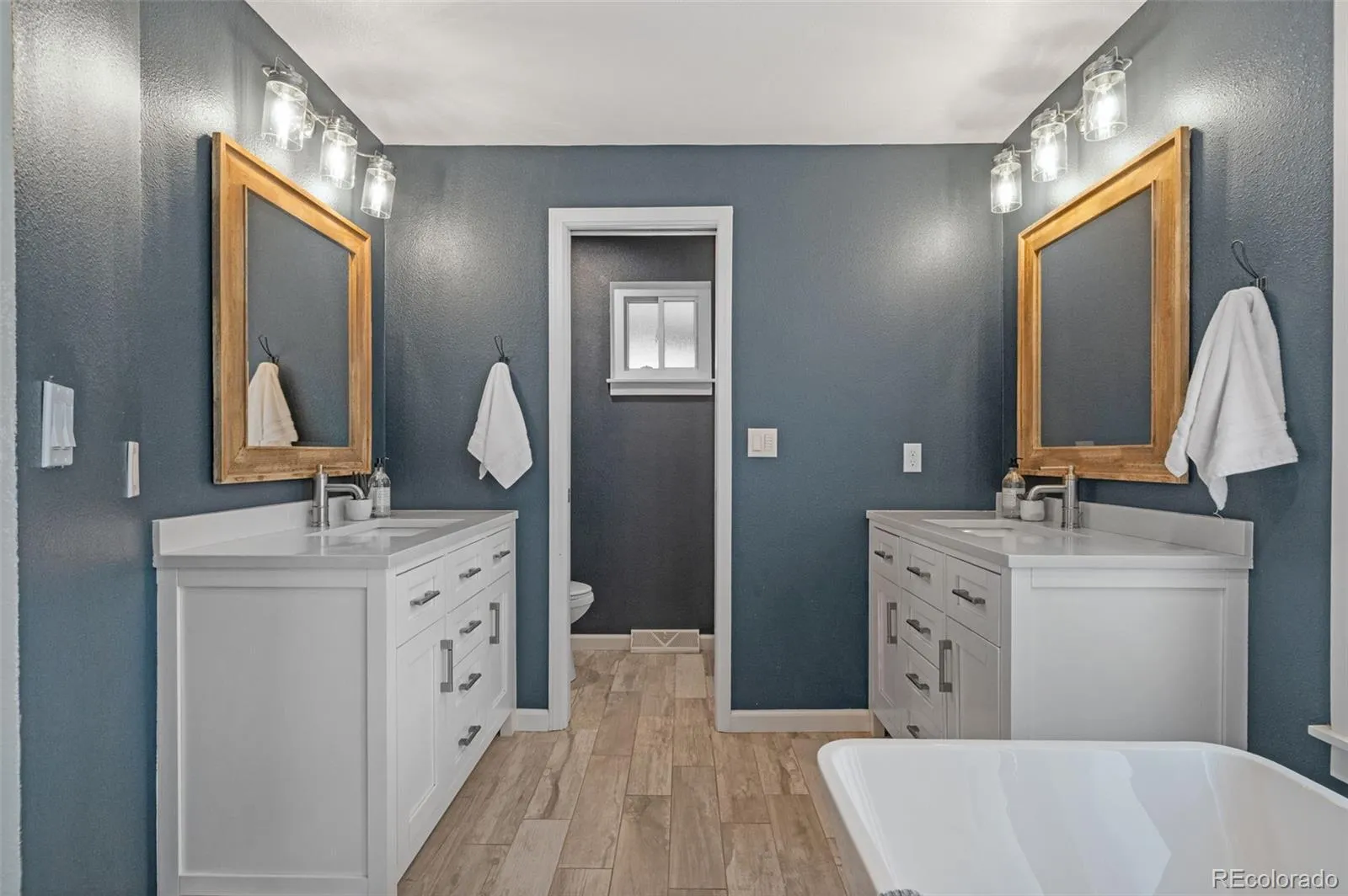 11635 W 35th Avenue Wheat Ridge CO 80033 MLS #REC7783403 04292026195656 1600 21