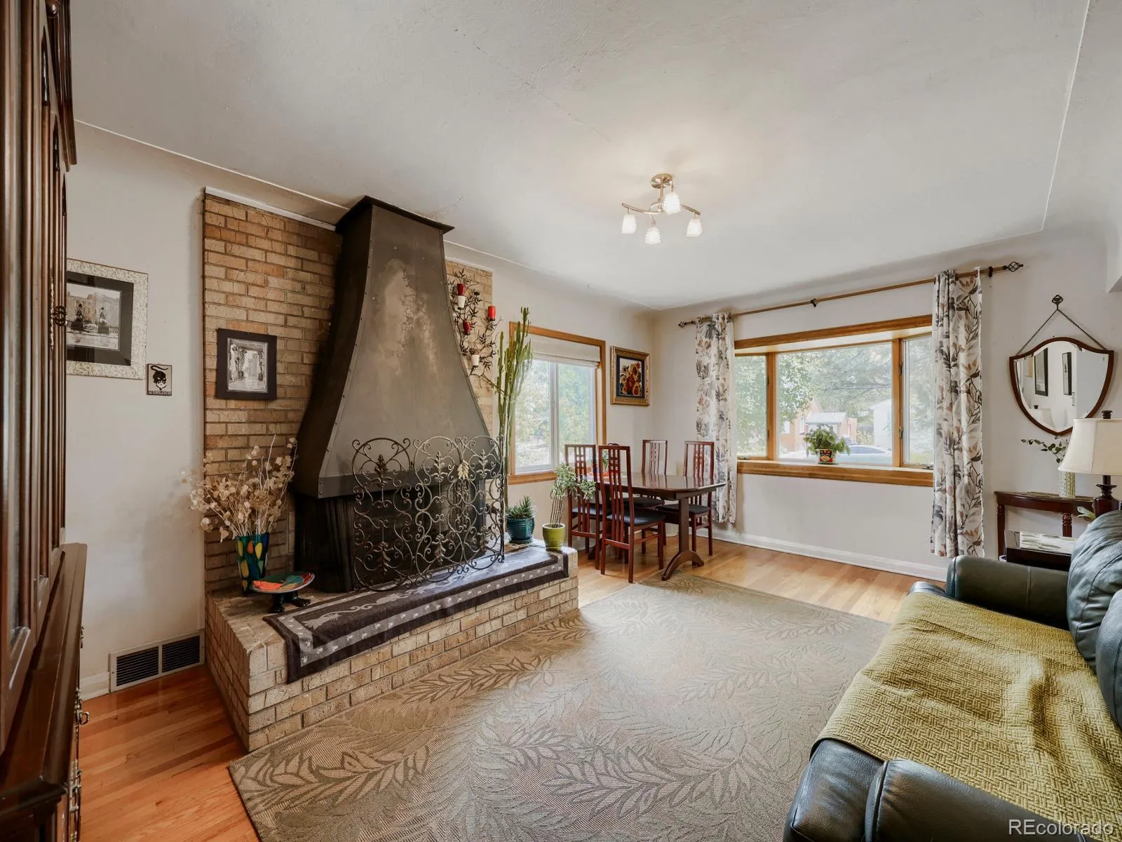 1535 Poplar Street Denver CO 80220 MLS #REC7784197 05252026230502 1600 5